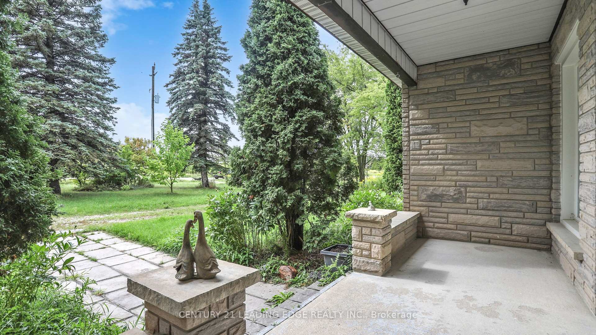 Photo 2 of 4884 2nd Line Road, New Tecumseth, Rural New Tecumseth — HOMEH