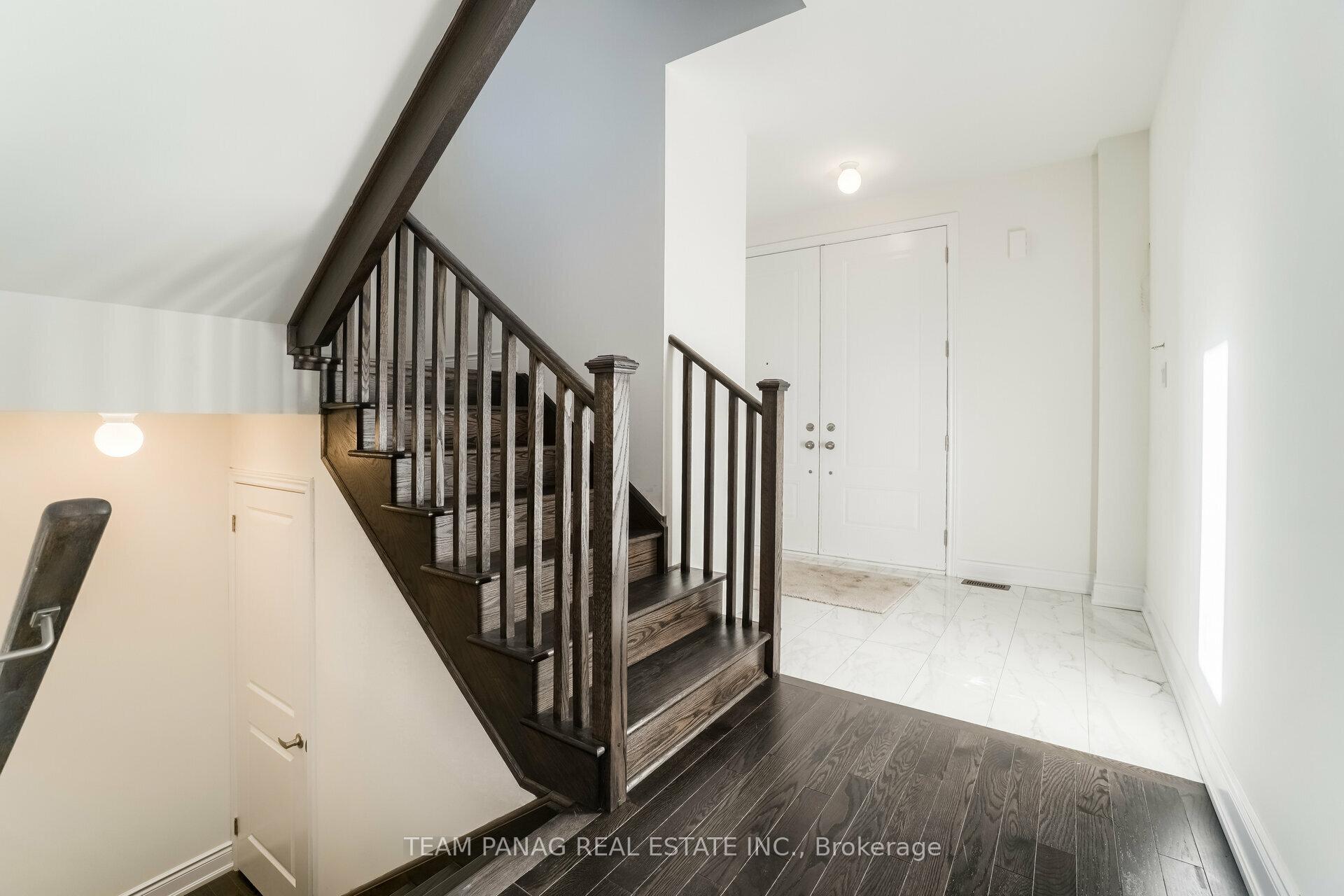 Photo 28 of 27 Valleyway Drive, Brampton, Credit Valley — HOMEH