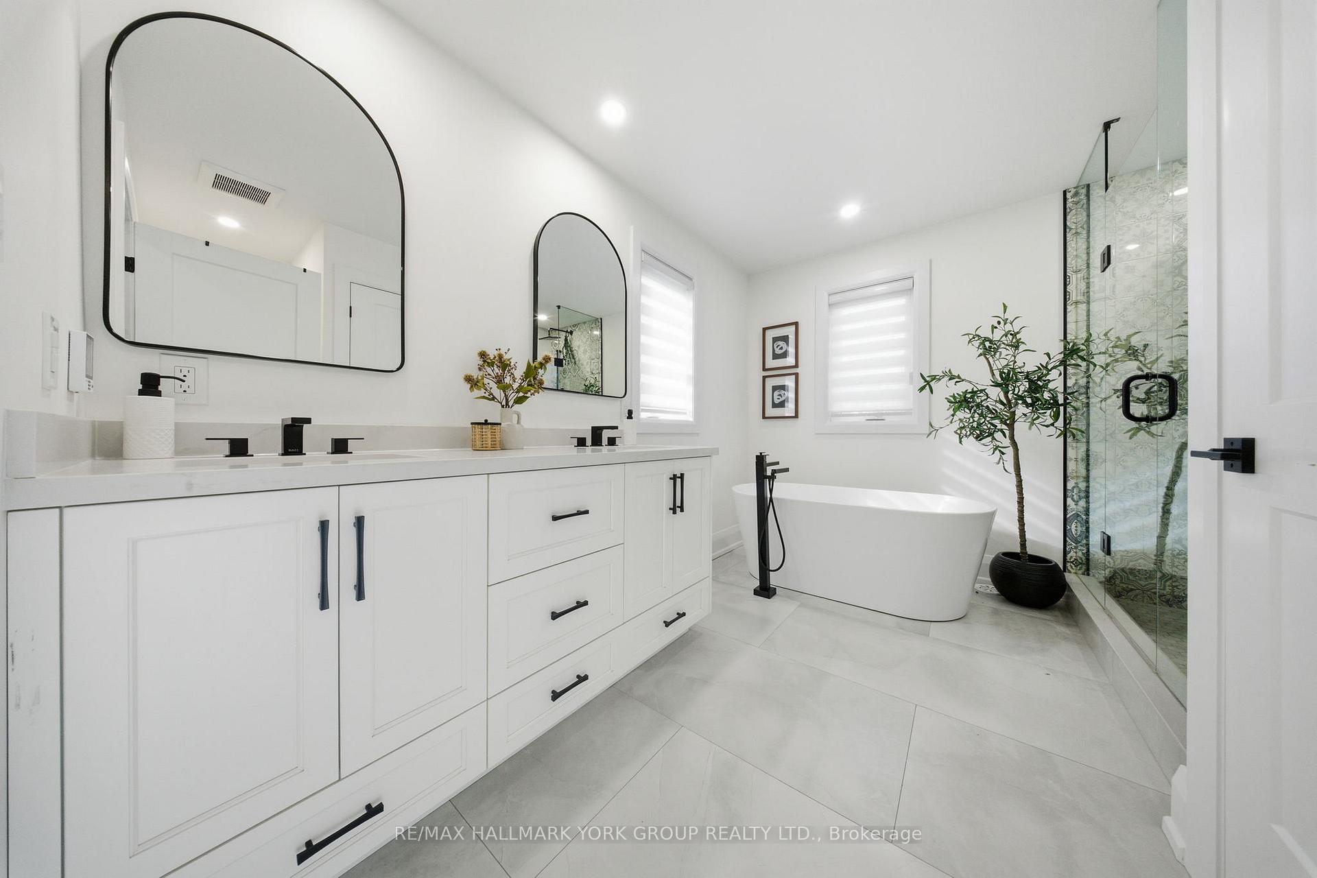 Photo 39 of 501 Bay Street, Brock, Beaverton — HOMEH
