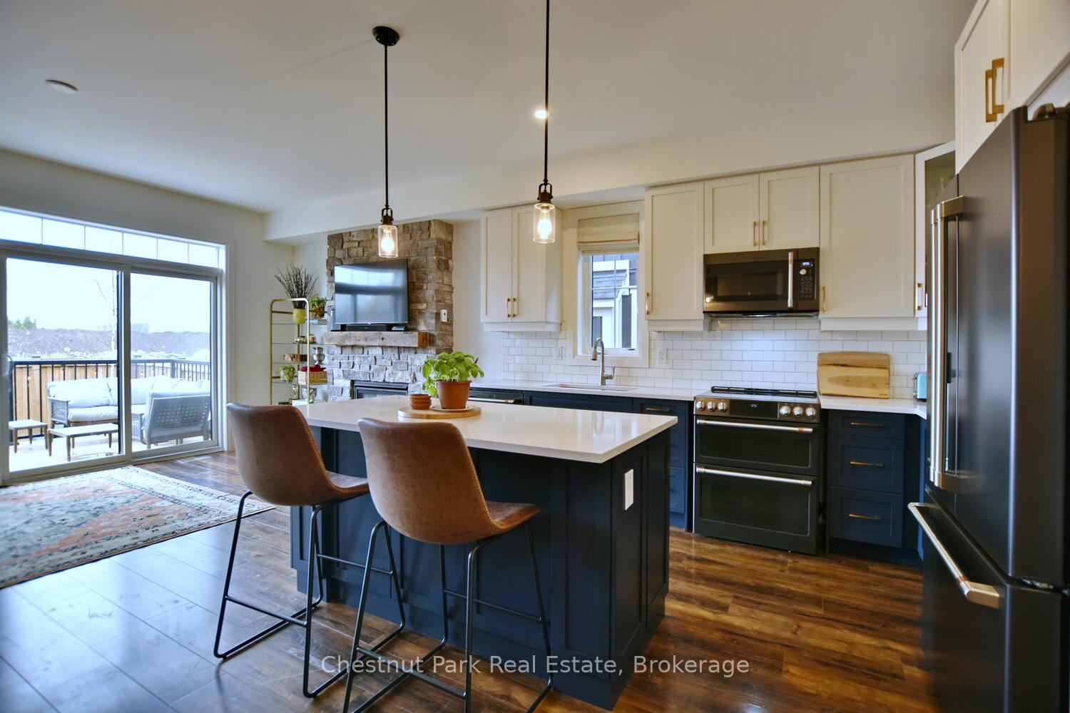Photo 7 of 146 Red Pine Street, Blue Mountains — HOMEH