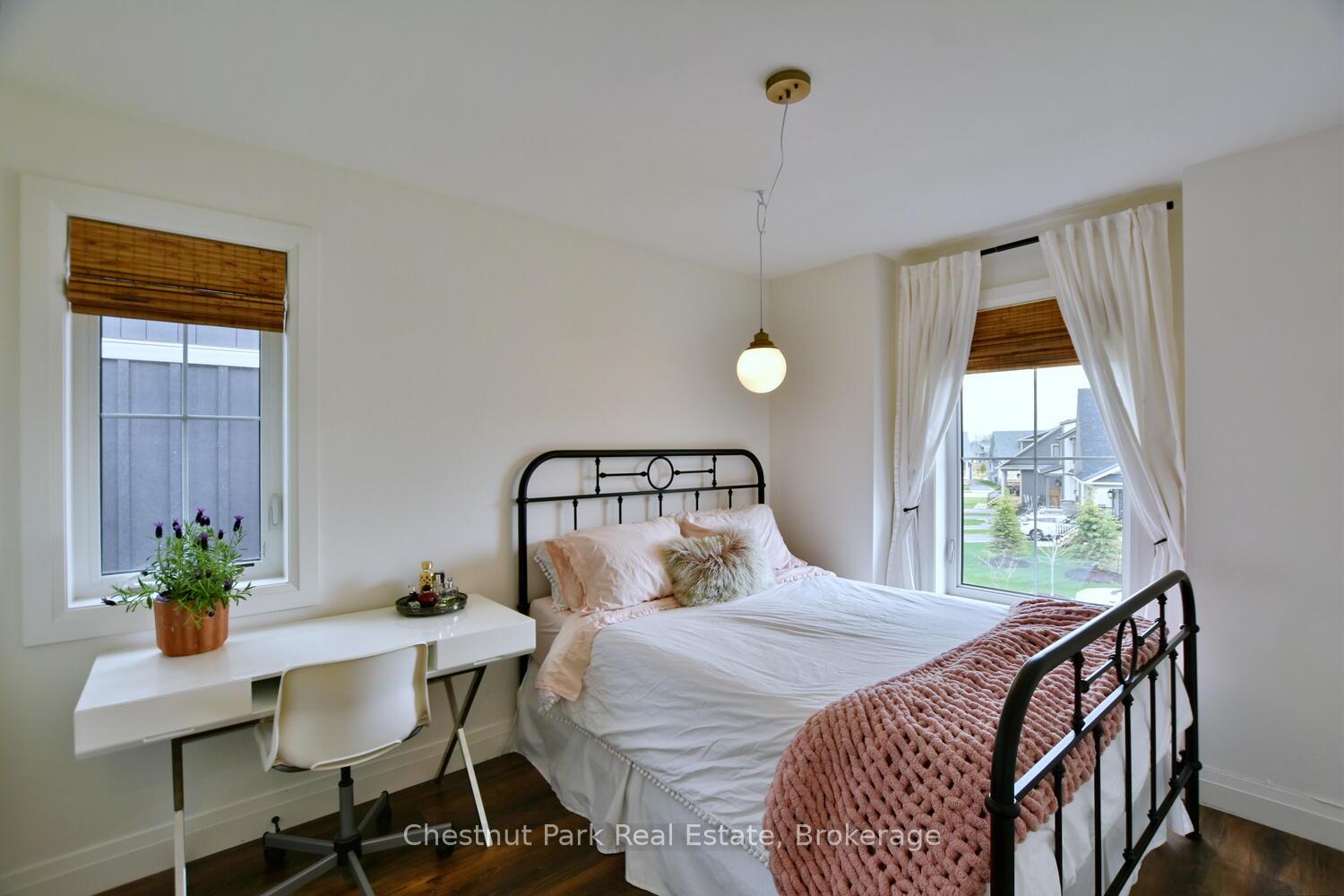 Photo 20 of 146 Red Pine Street, Blue Mountains — HOMEH