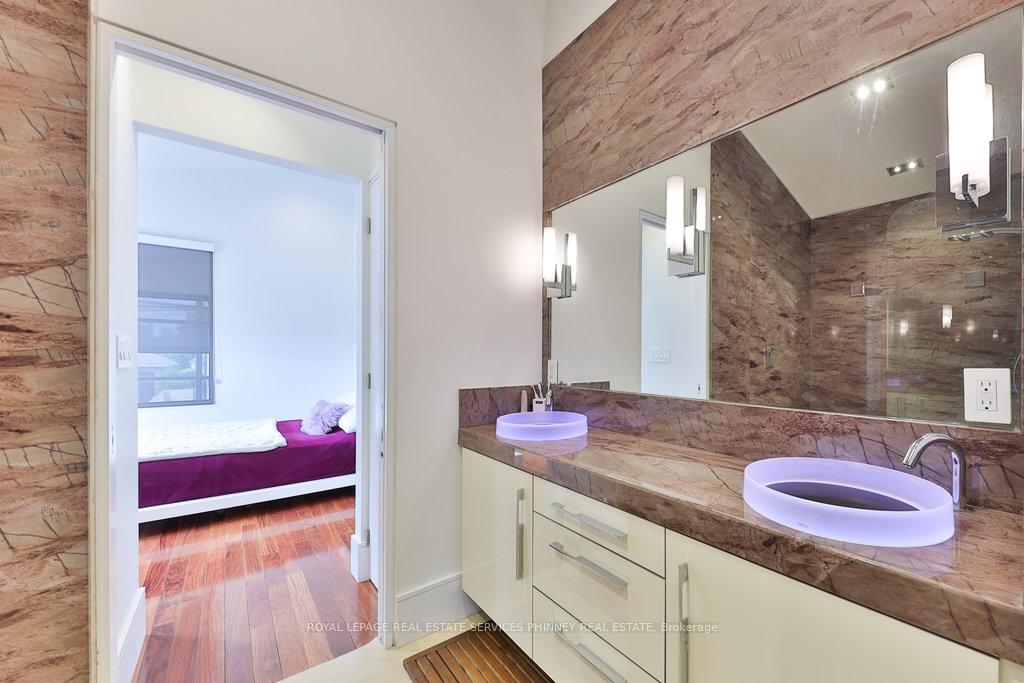 Photo 30 of 622 Kozel Court, Mississauga, Rathwood — HOMEH
