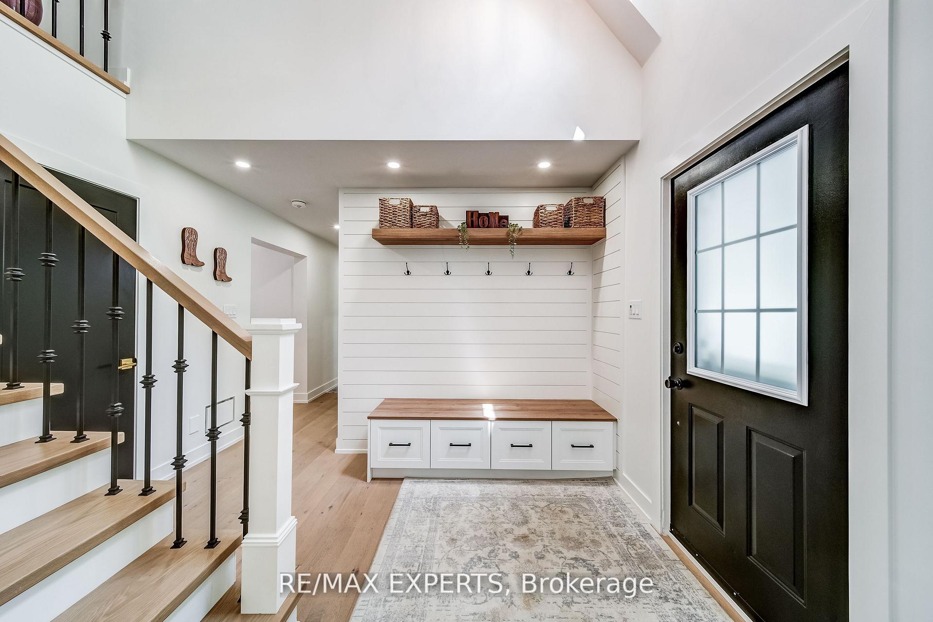 Photo 3 of 6122 3rd Line, New Tecumseth, Tottenham — HOMEH