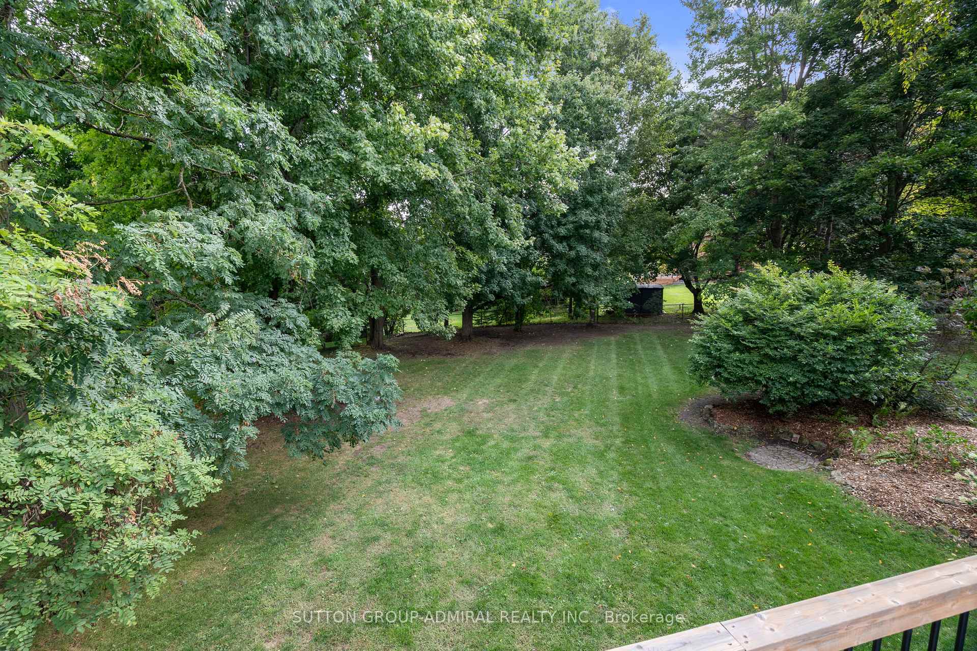 Photo 41 of 46 Munshaw Court, King, Pottageville — HOMEH