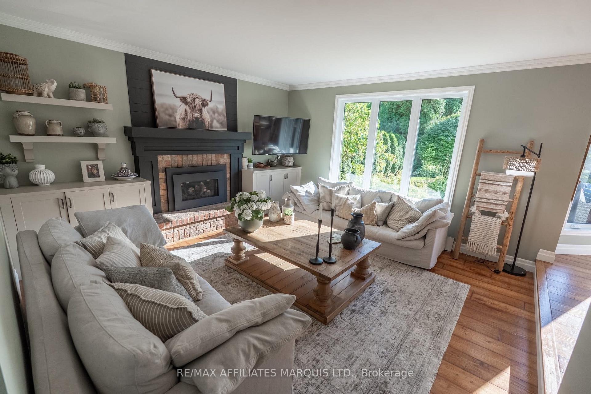 Photo 2 of 1733 Blakely Drive, Cornwall — HOMEH