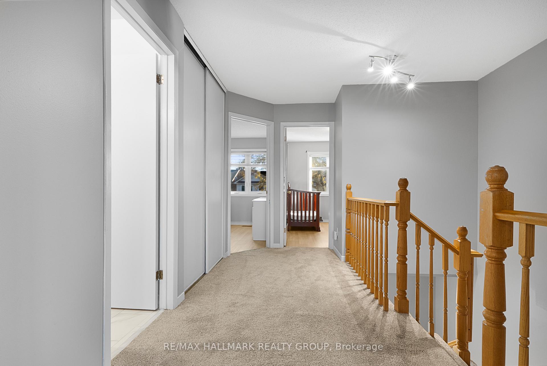 Photo 15 of 93 Cedarock Drive, Ottawa, Kanata - Bridlewood — HOMEH