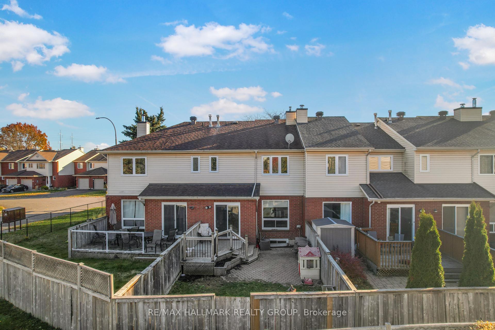 Photo 31 of 93 Cedarock Drive, Ottawa, Kanata - Bridlewood — HOMEH