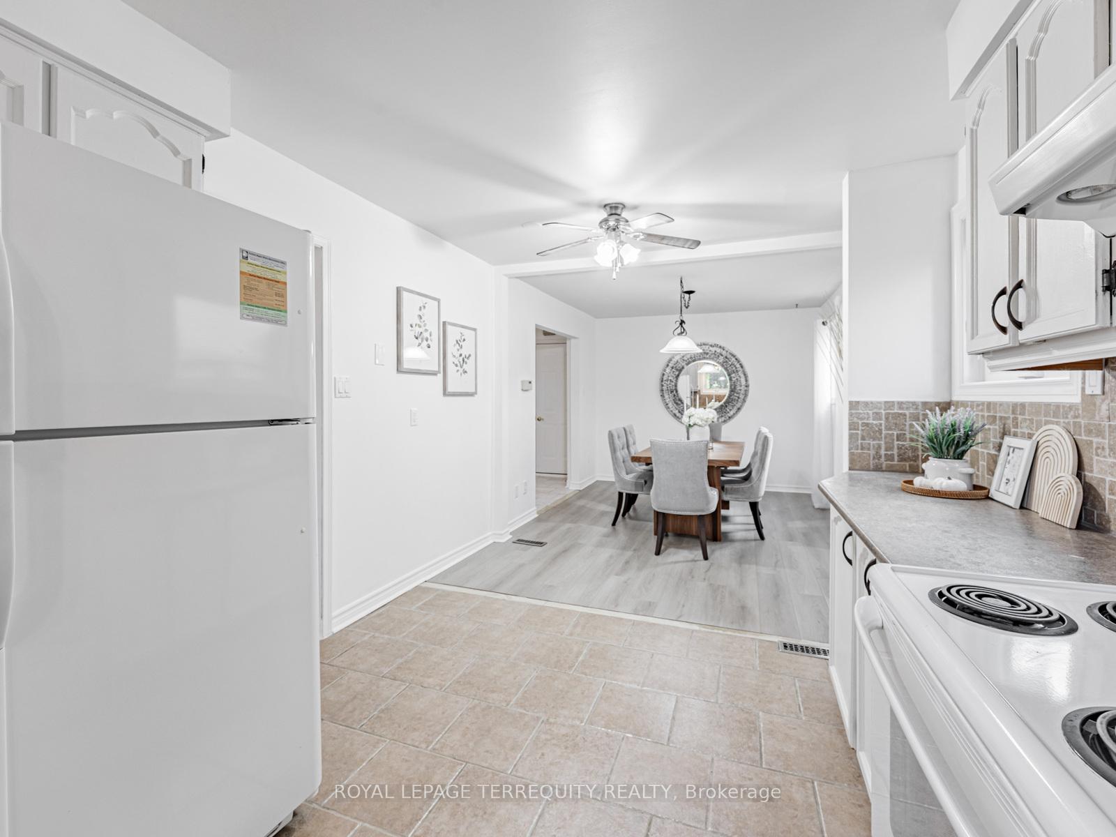 Photo 9 of 1858 Shadybrook Drive, Pickering, Amberlea — HOMEH