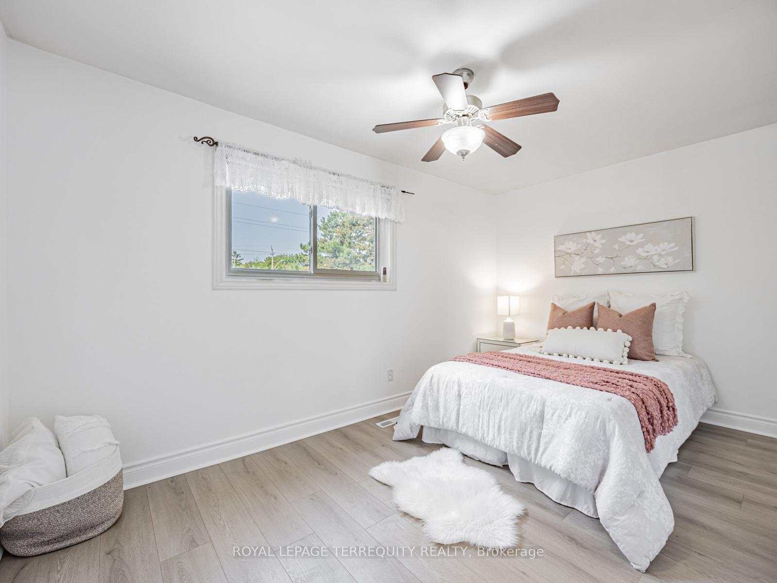 Photo 16 of 1858 Shadybrook Drive, Pickering, Amberlea — HOMEH