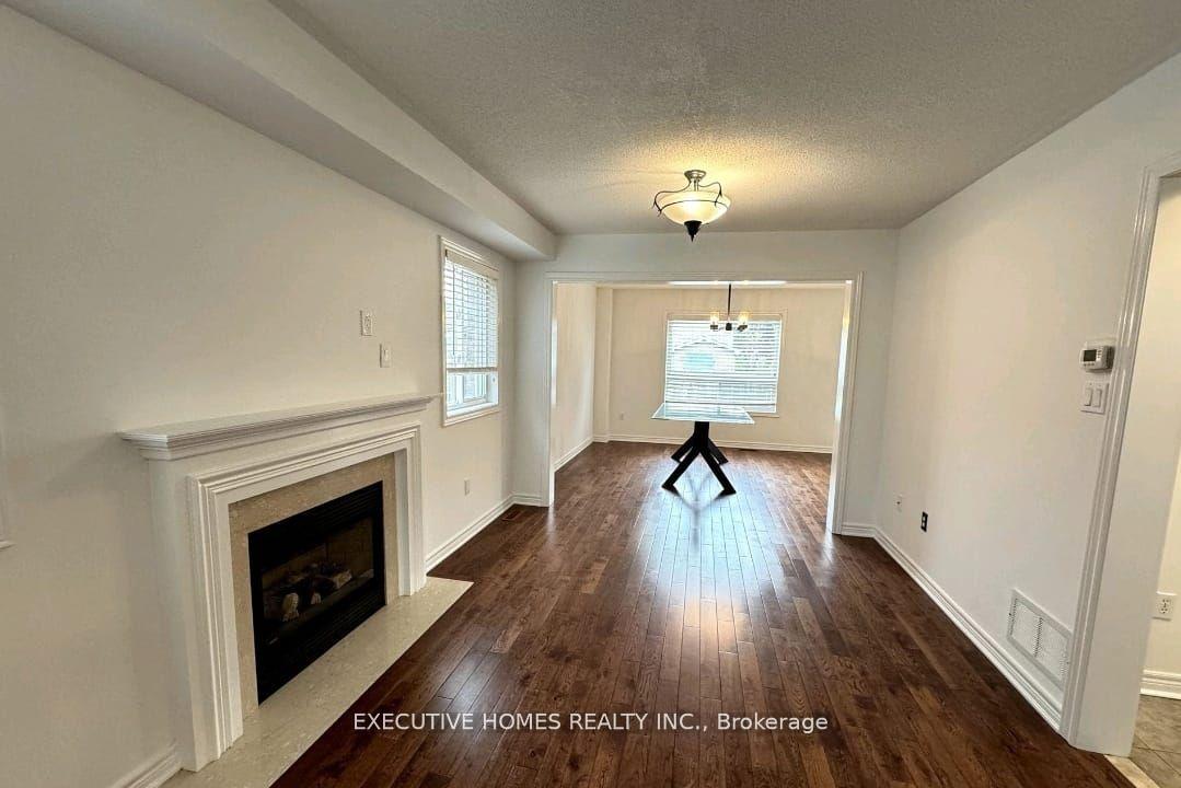Photo 5 of 179 Cunningham Drive, Barrie, Ardagh — HOMEH
