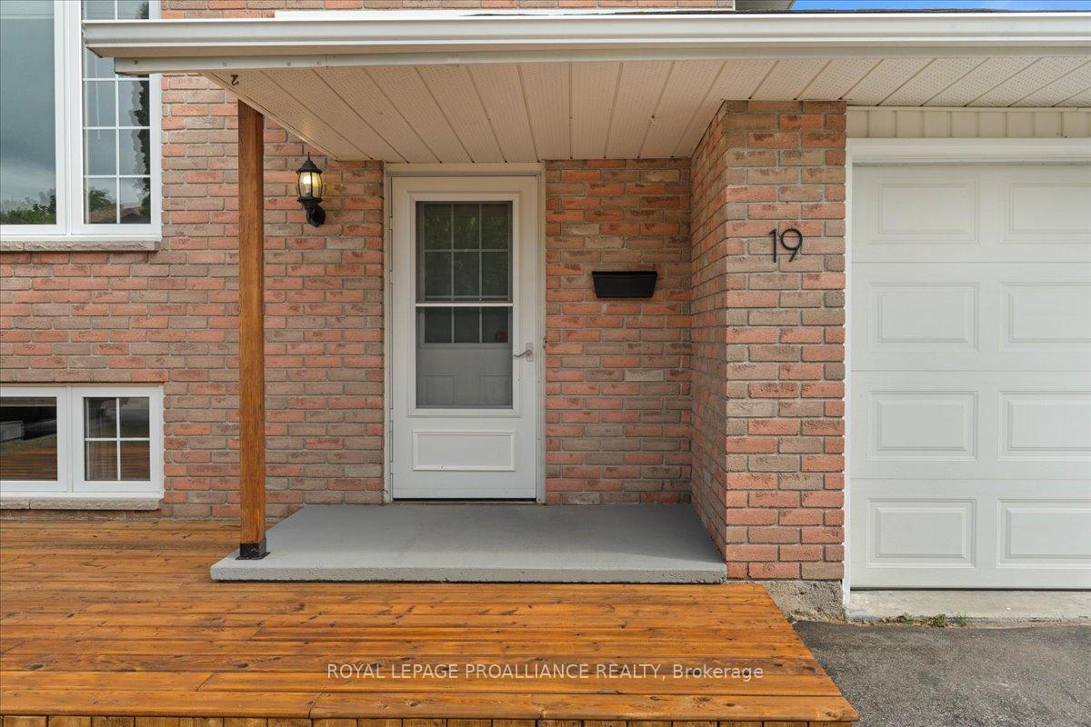 Photo 38 of 19 Fleming Road, Quinte West, Trenton Ward — HOMEH