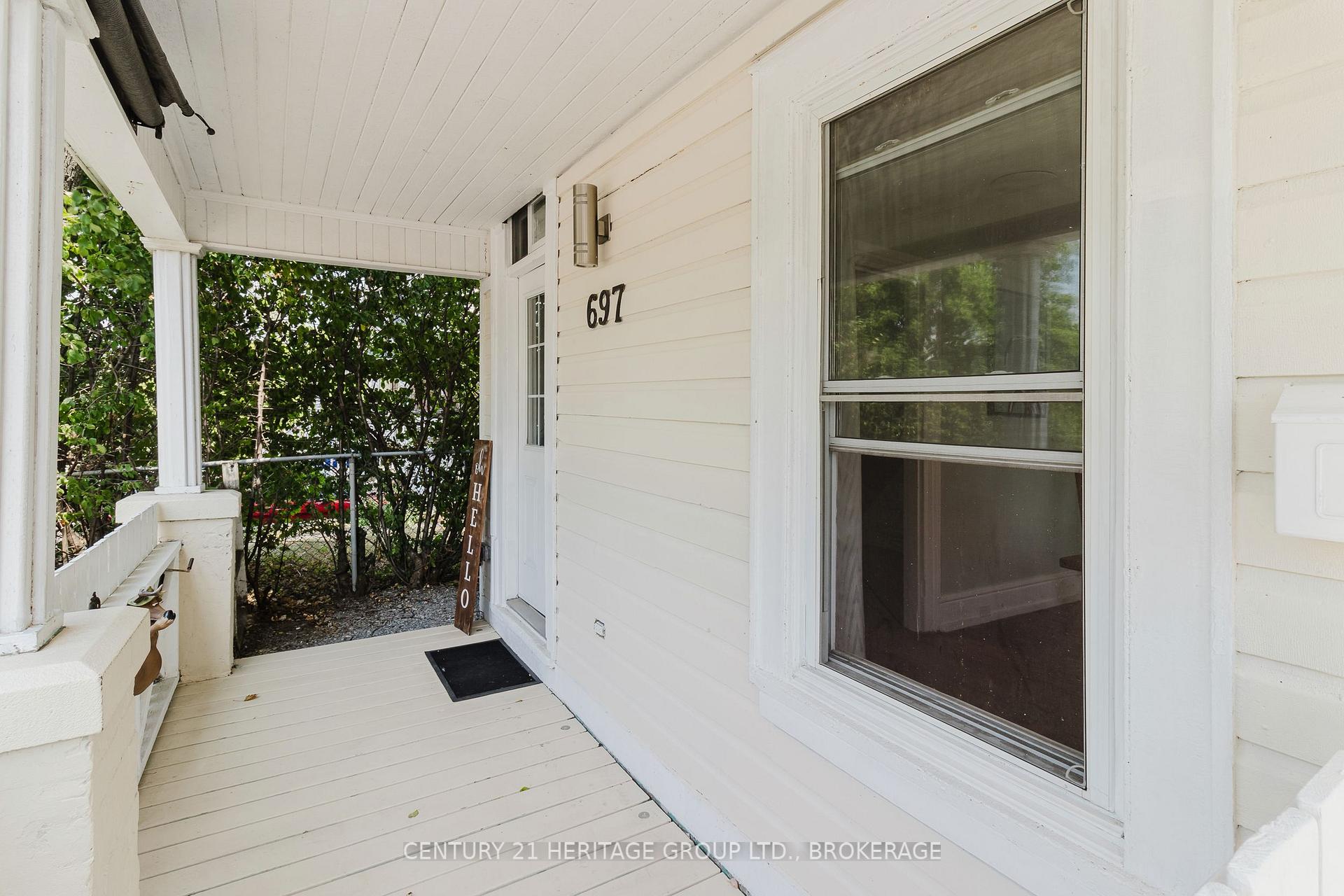 Photo 43 of 697 Montreal Street, Kingston, East of Sir John A. Blvd — HOMEH