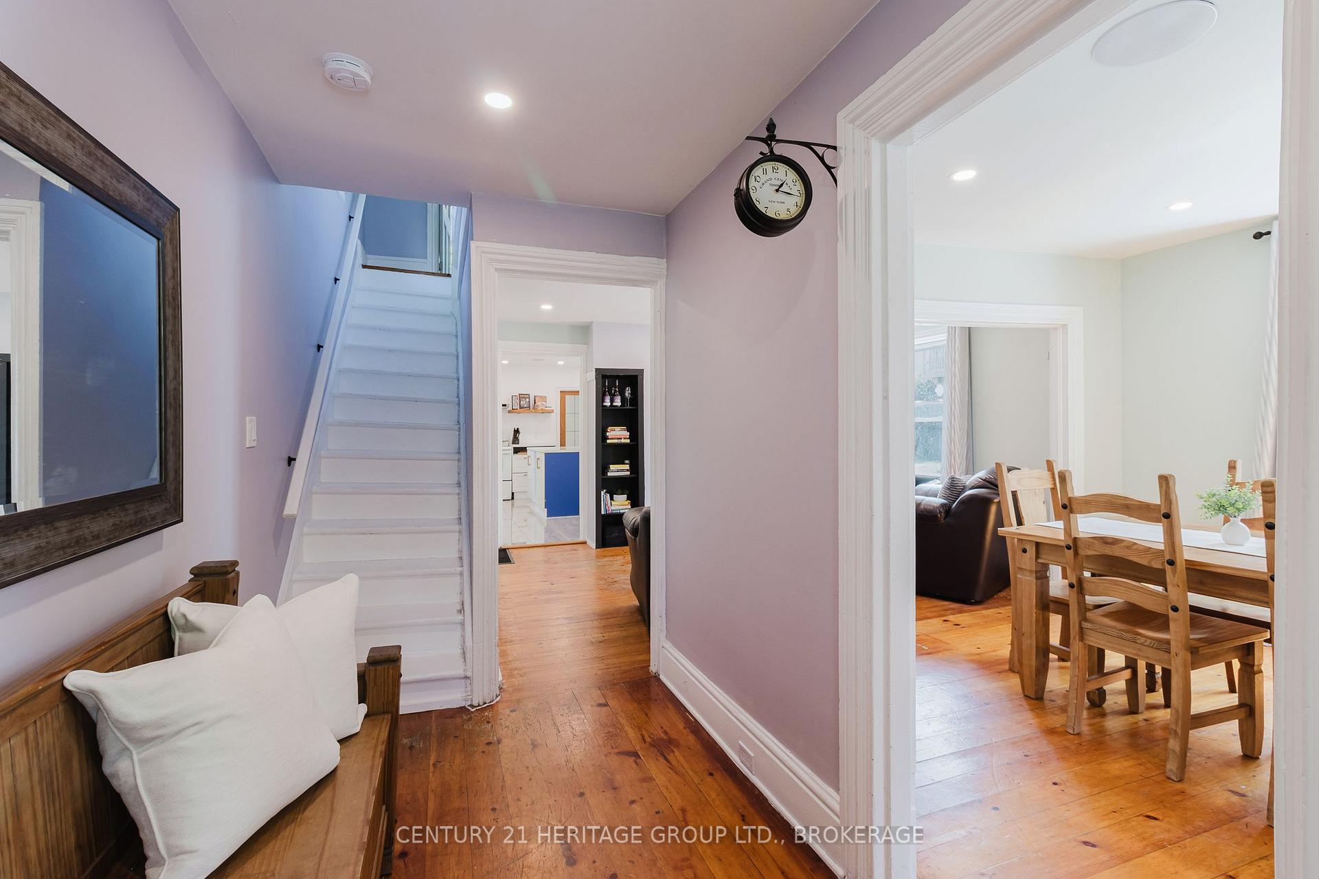 Photo 6 of 697 Montreal Street, Kingston, East of Sir John A. Blvd — HOMEH