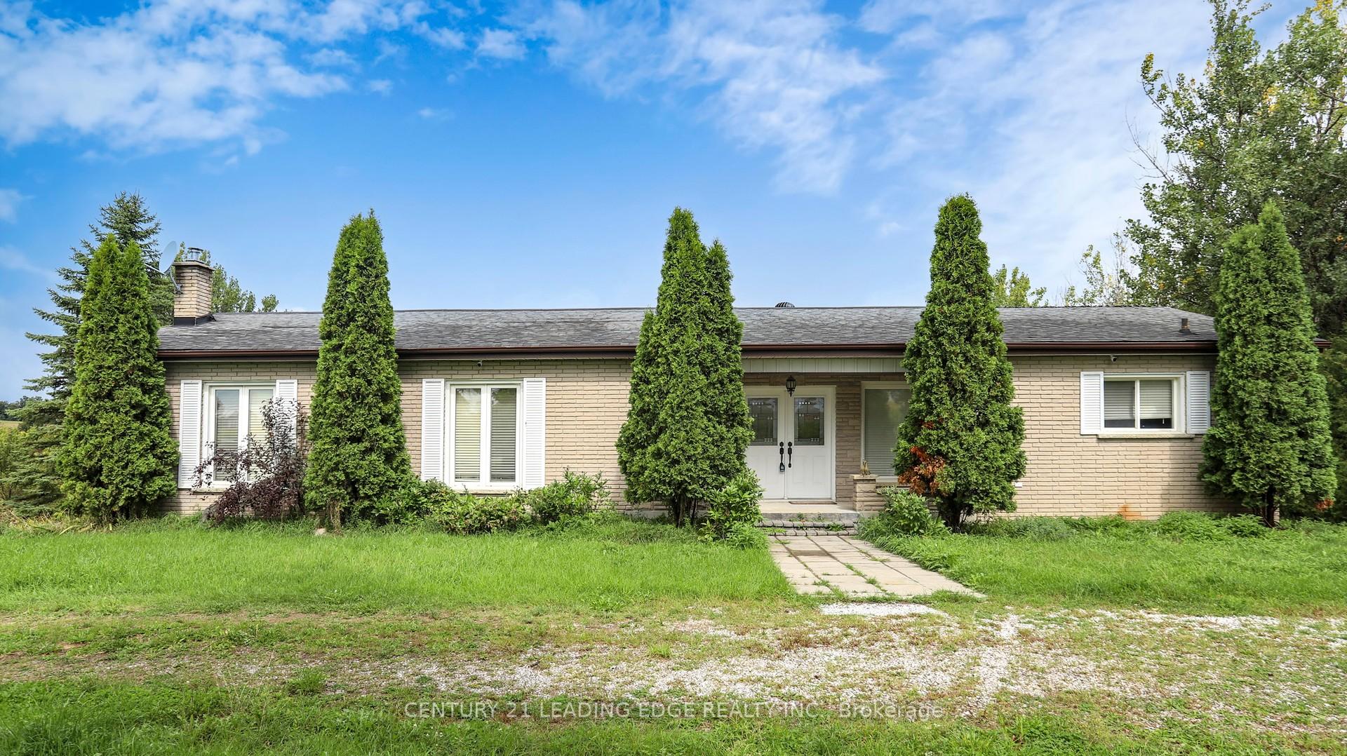 Front of 4884 2nd Line Road