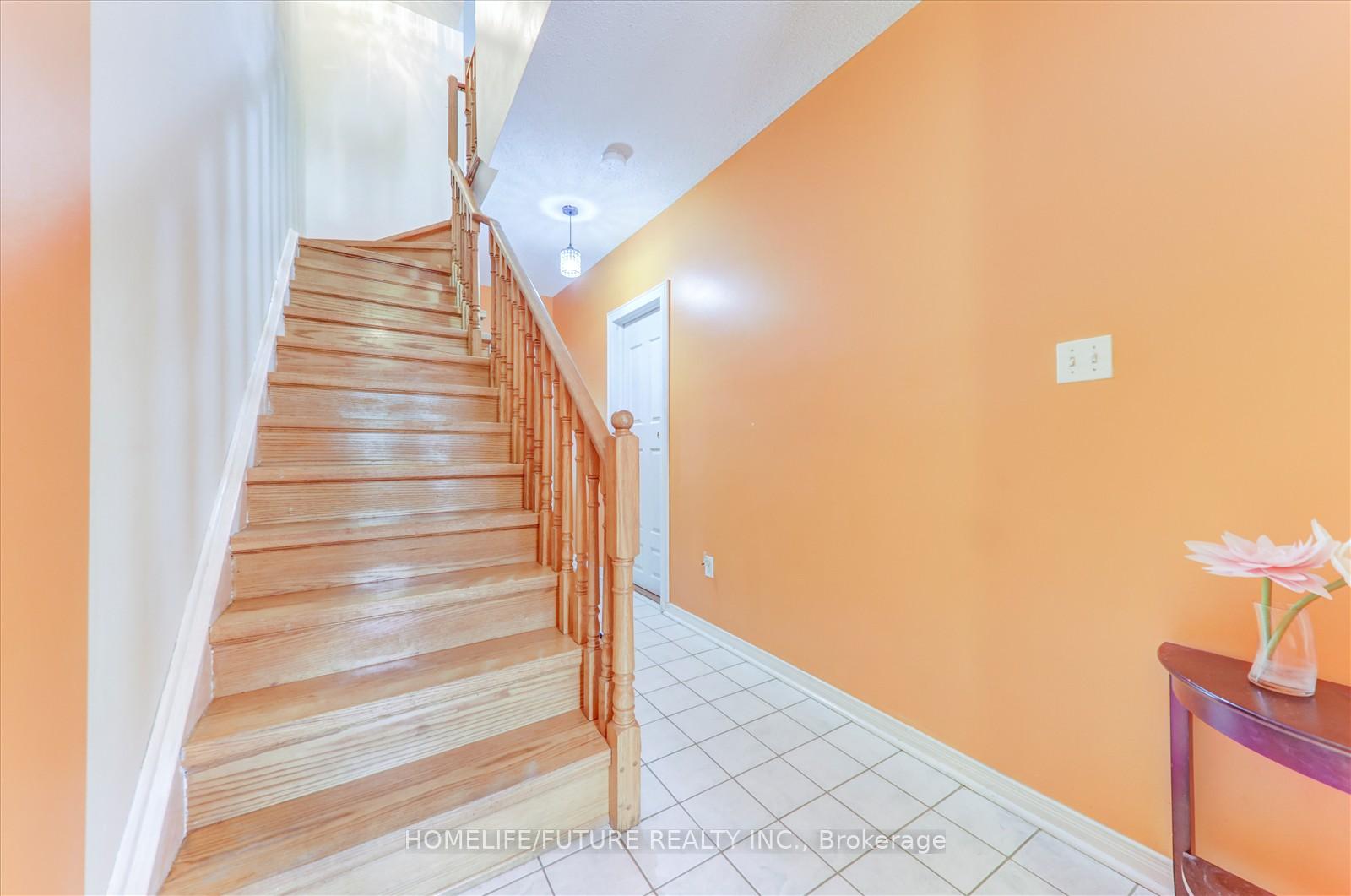 Photo 5 of 6 Guillet Street, Toronto, O'Connor-Parkview — HOMEH