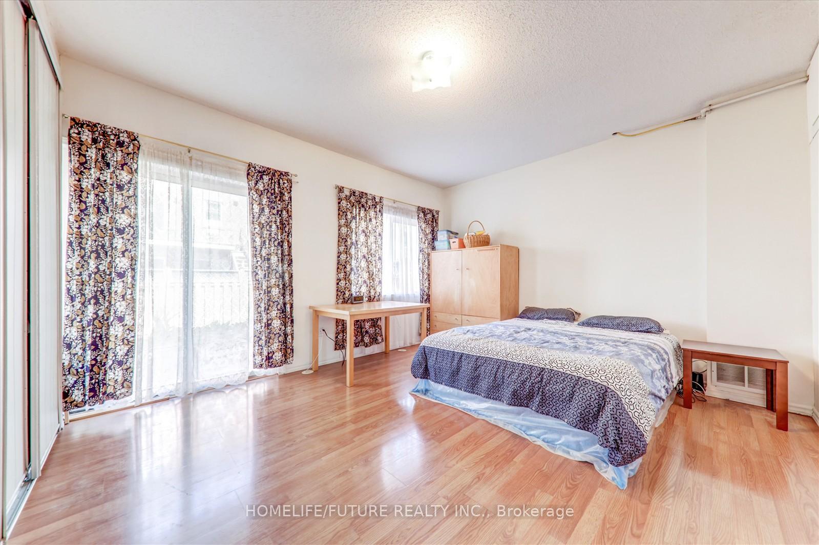 Photo 10 of 6 Guillet Street, Toronto, O'Connor-Parkview — HOMEH