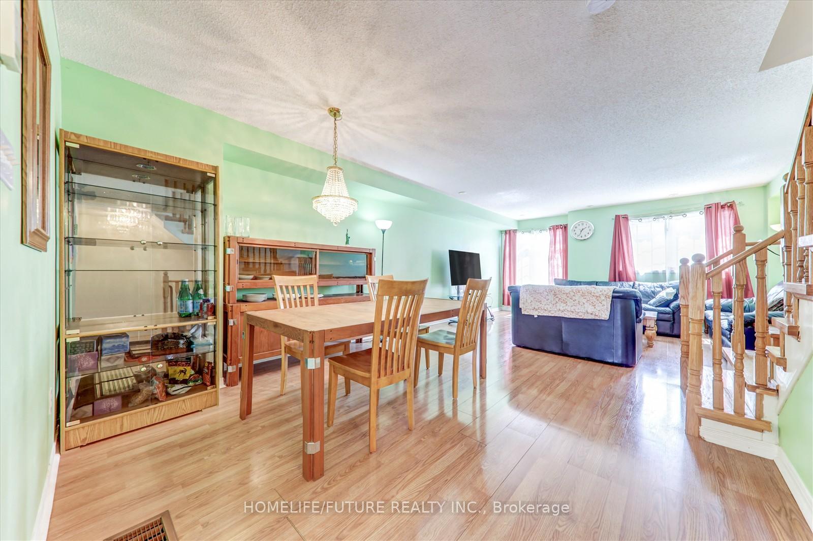 Photo 25 of 6 Guillet Street, Toronto, O'Connor-Parkview — HOMEH