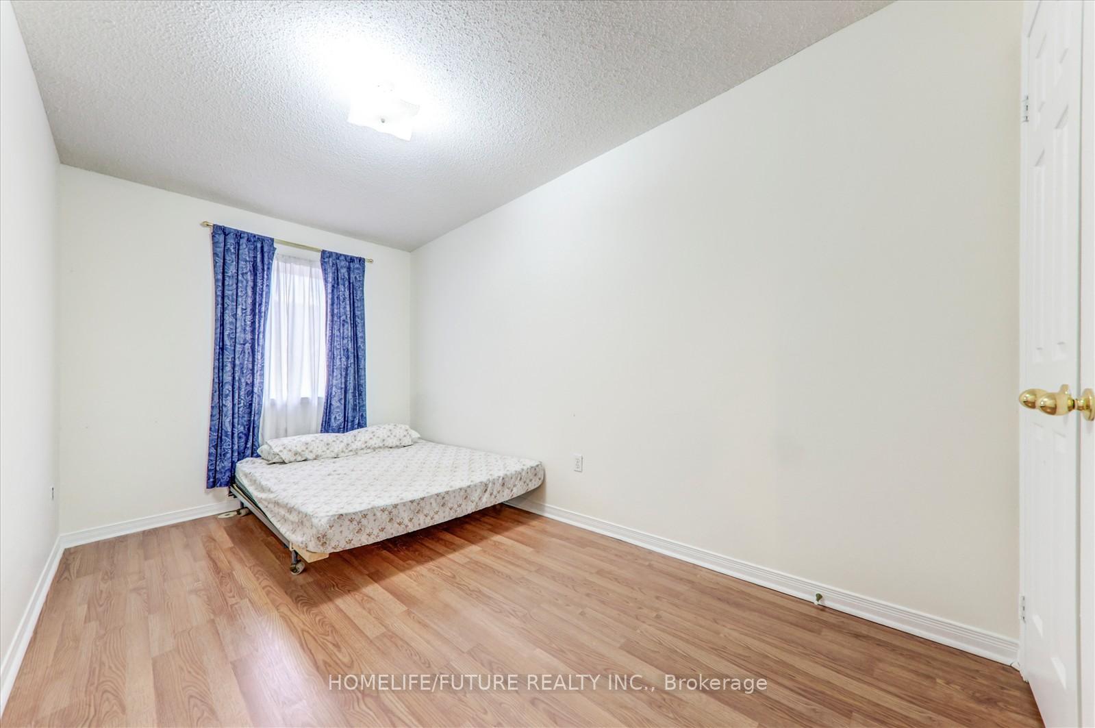 Photo 31 of 6 Guillet Street, Toronto, O'Connor-Parkview — HOMEH