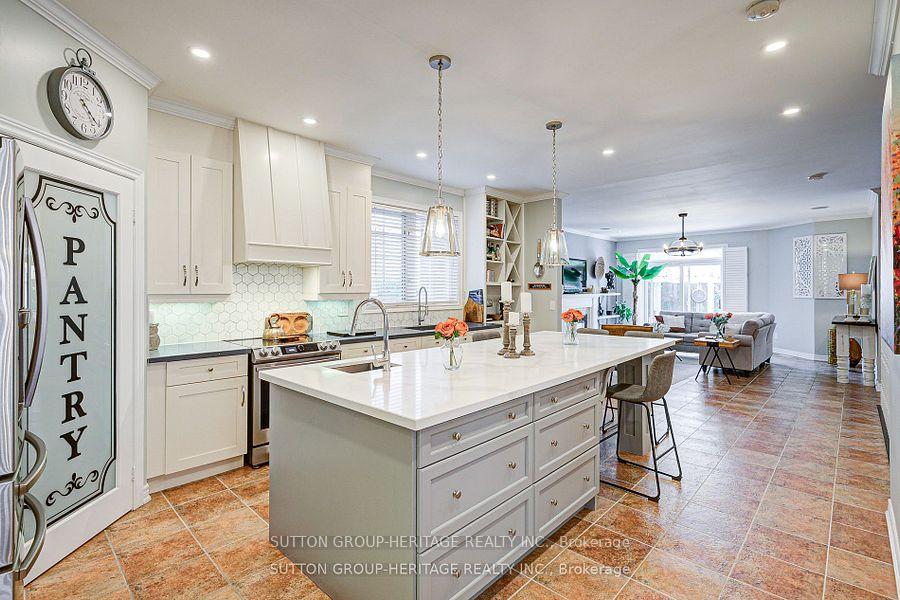 Photo 6 of 1009 Copperfield Drive, Oshawa, Eastdale — HOMEH