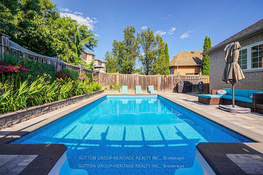 Photo 24 of 1009 Copperfield Drive, Oshawa, Eastdale — HOMEH