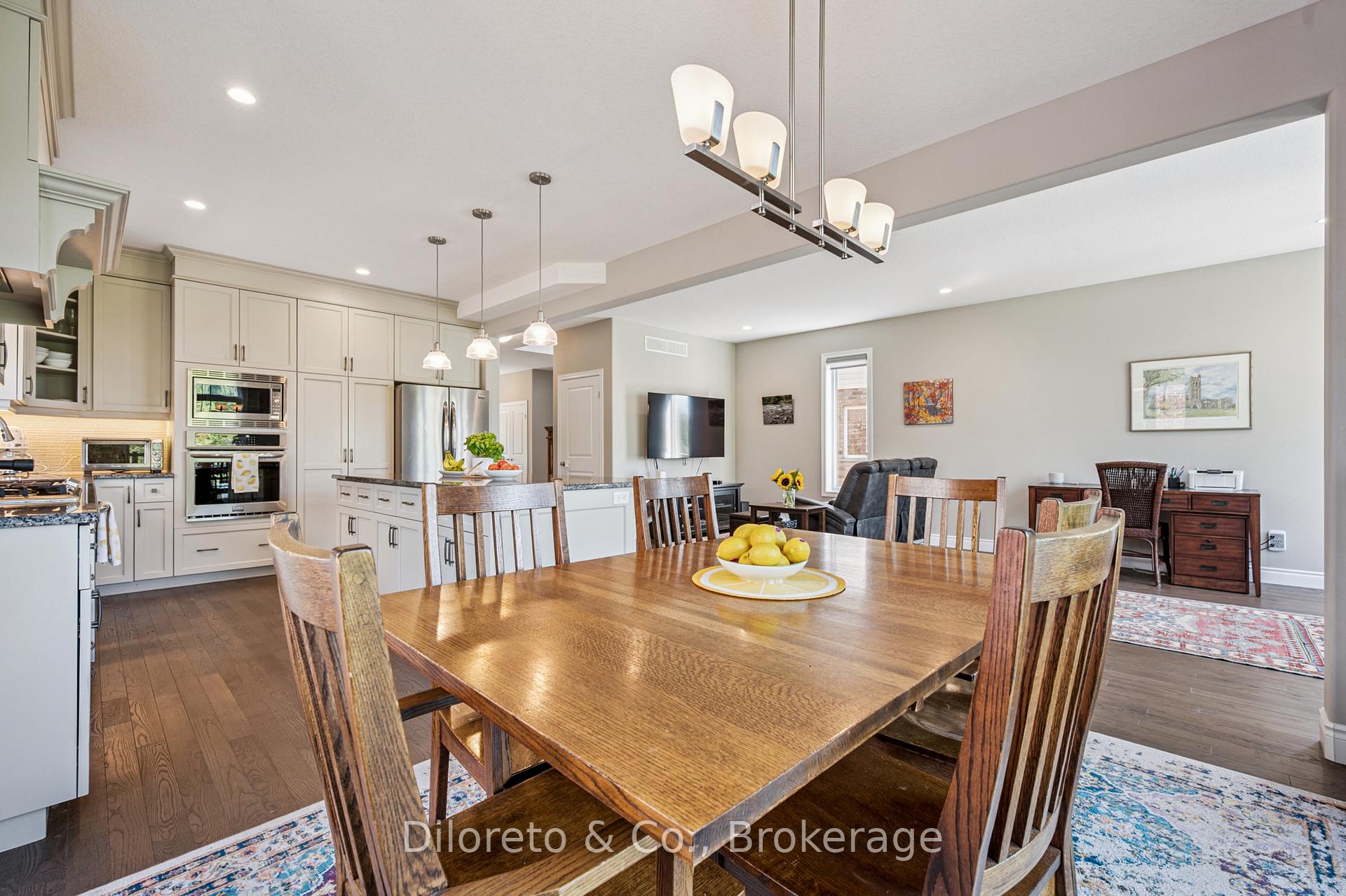 Photo 18 of 18 McIntyre Court, Guelph, Pineridge/Westminster Woods — HOMEH