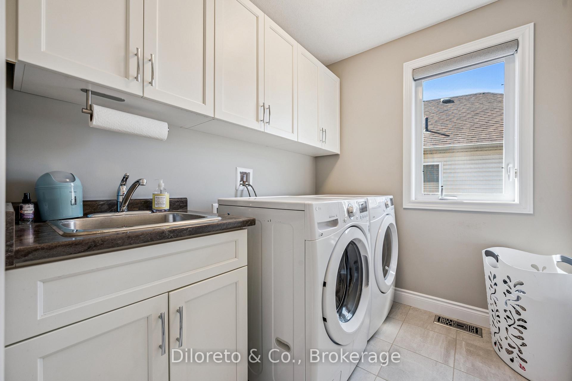 Photo 47 of 18 McIntyre Court, Guelph, Pineridge/Westminster Woods — HOMEH