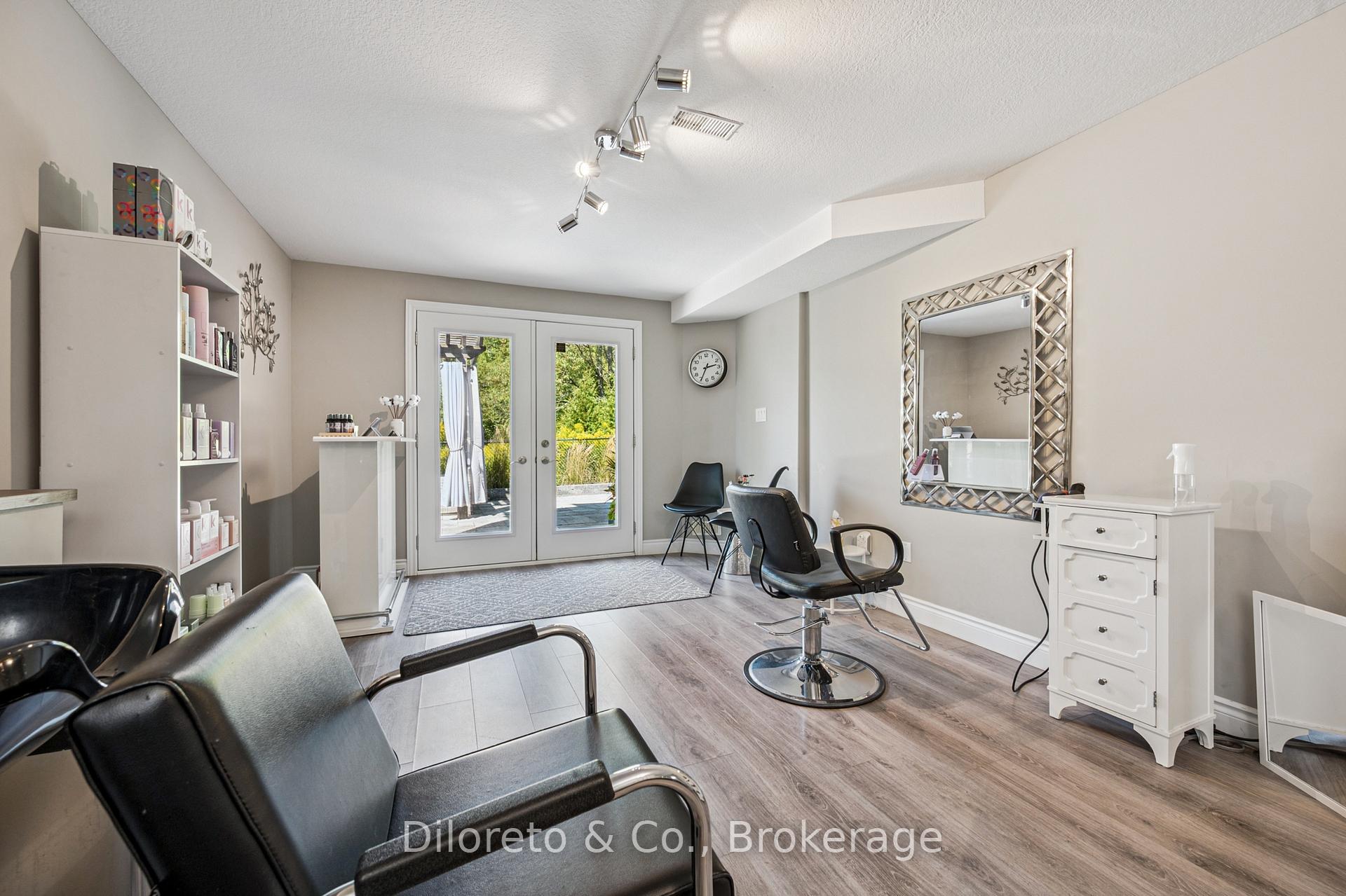 Photo 32 of 18 McIntyre Court, Guelph, Pineridge/Westminster Woods — HOMEH