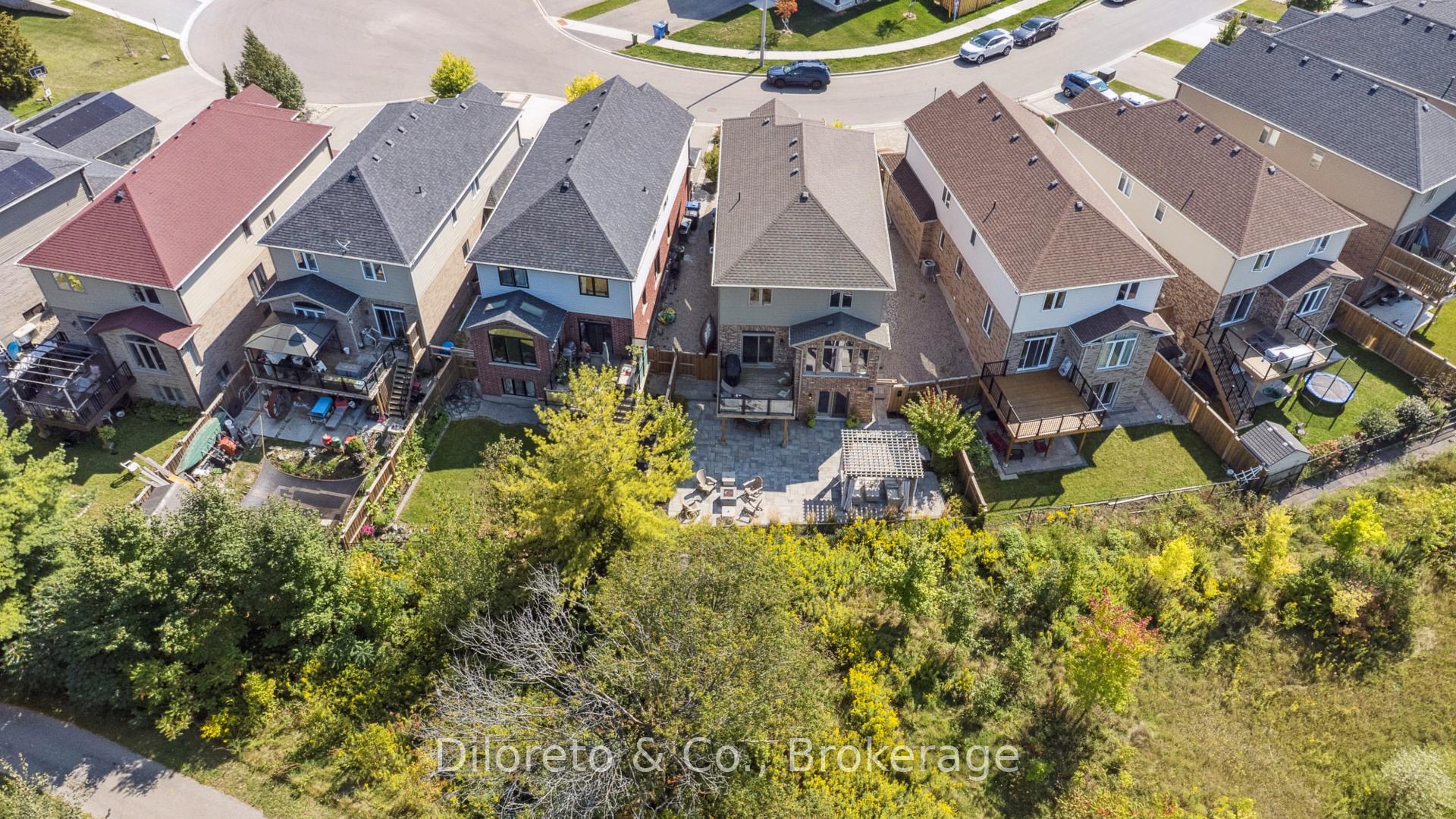 Photo 37 of 18 McIntyre Court, Guelph, Pineridge/Westminster Woods — HOMEH