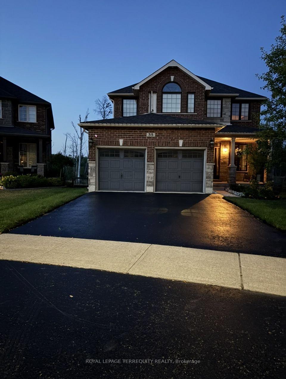 Front of 35 Marta Crescent