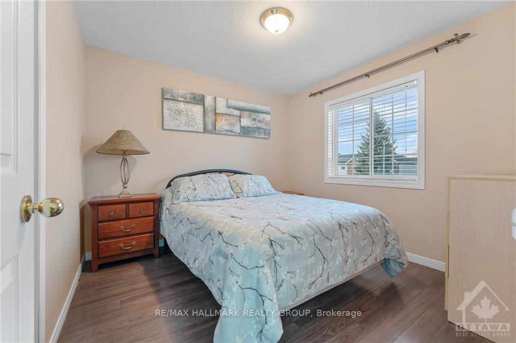 Photo 22 of 552 Wild Shore Crescent, Ottawa, Riverside South/Gloucester Glen — HOMEH