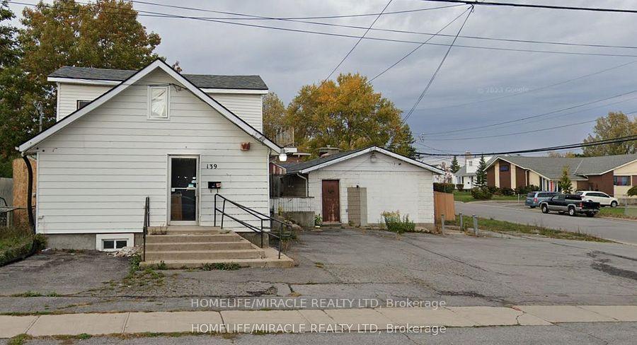 Front of 139 Drennan Street