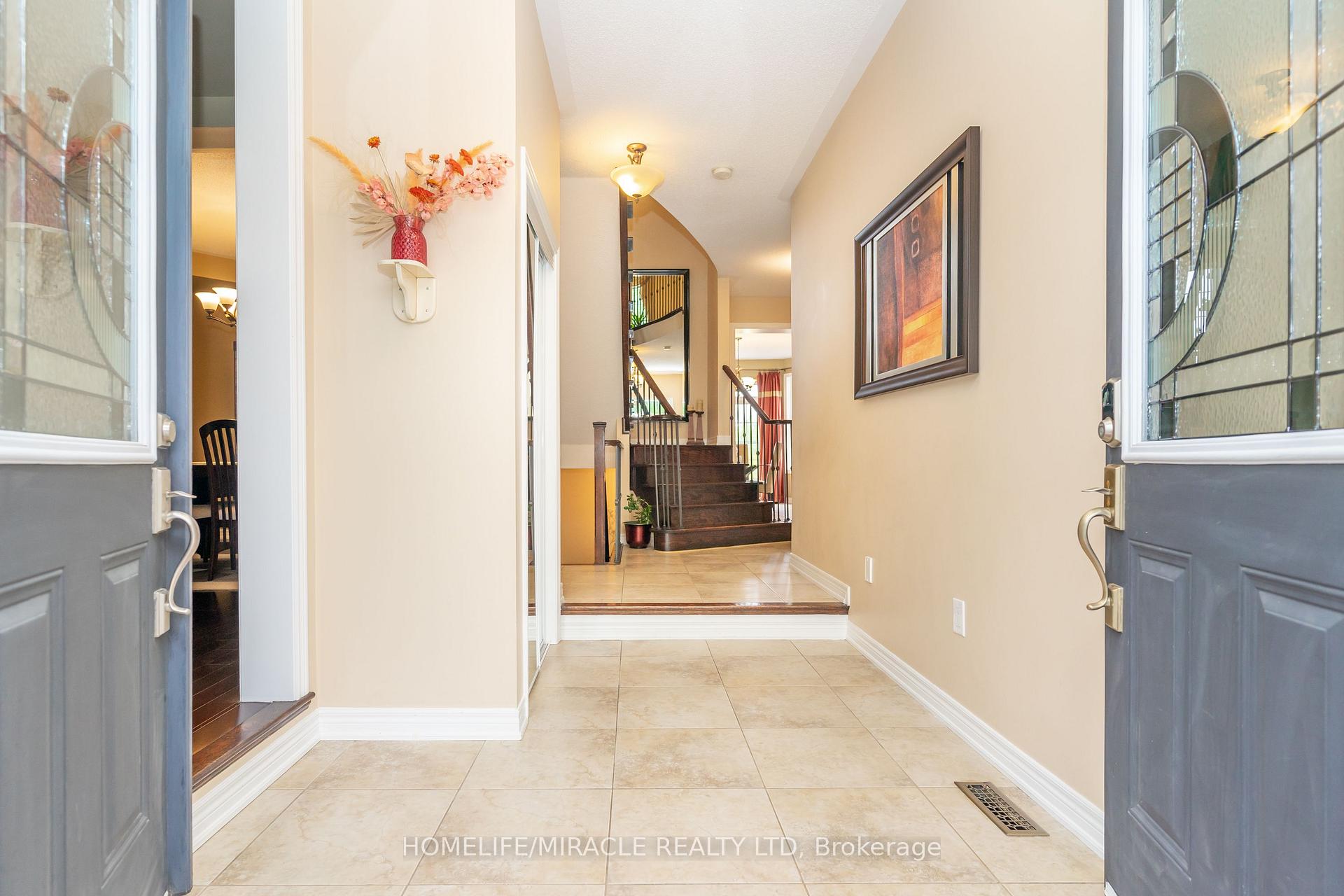 Photo 33 of 22 Malborough Road, Markham, Box Grove — HOMEH