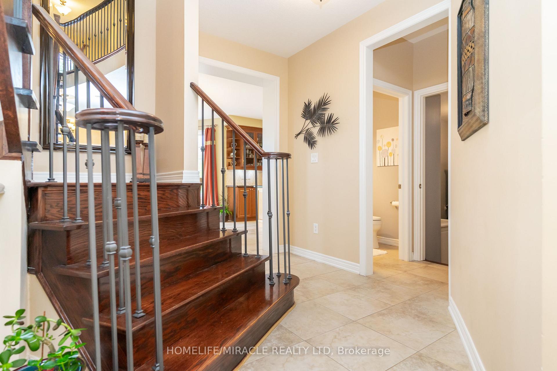 Photo 37 of 22 Malborough Road, Markham, Box Grove — HOMEH