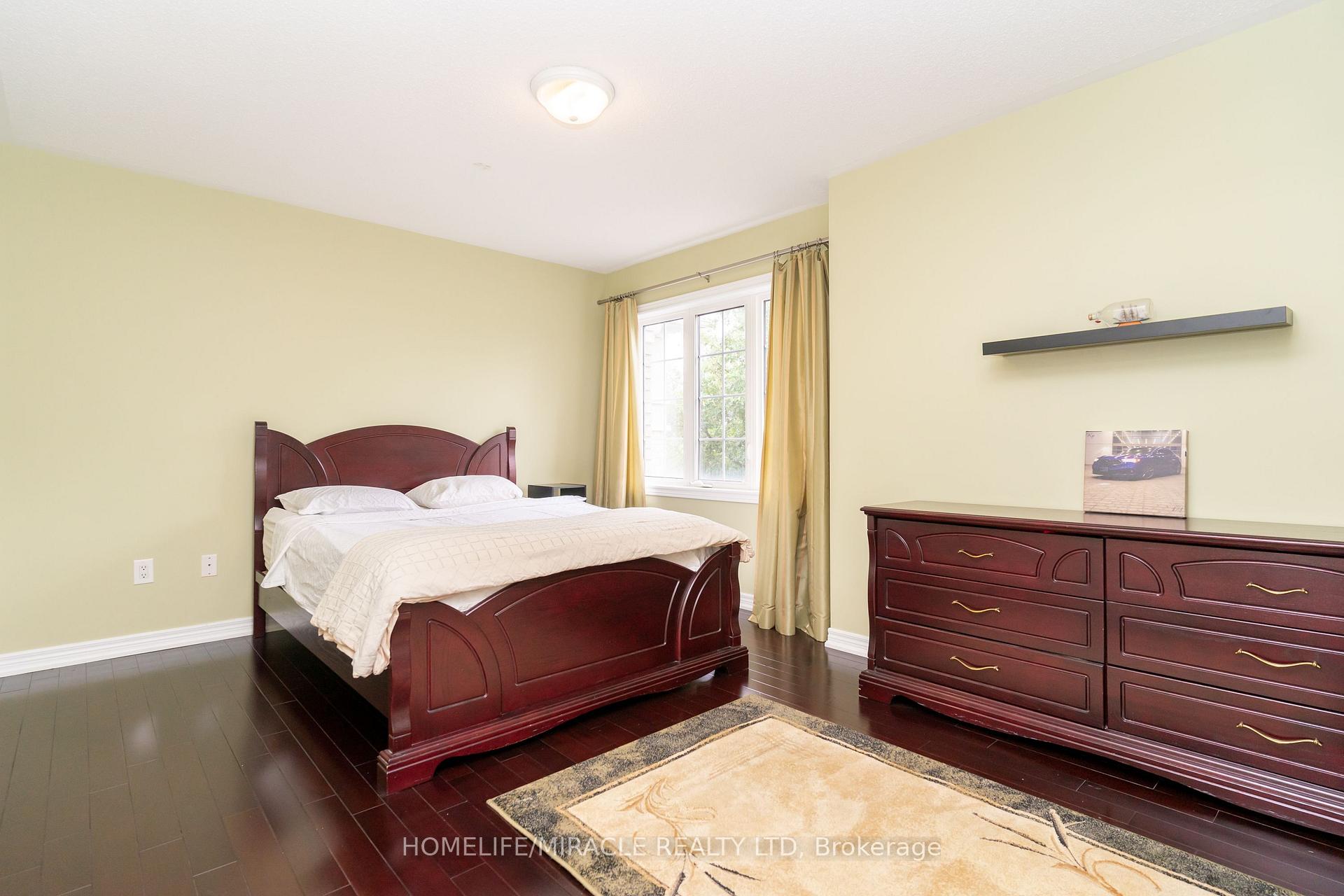 Photo 21 of 22 Malborough Road, Markham, Box Grove — HOMEH