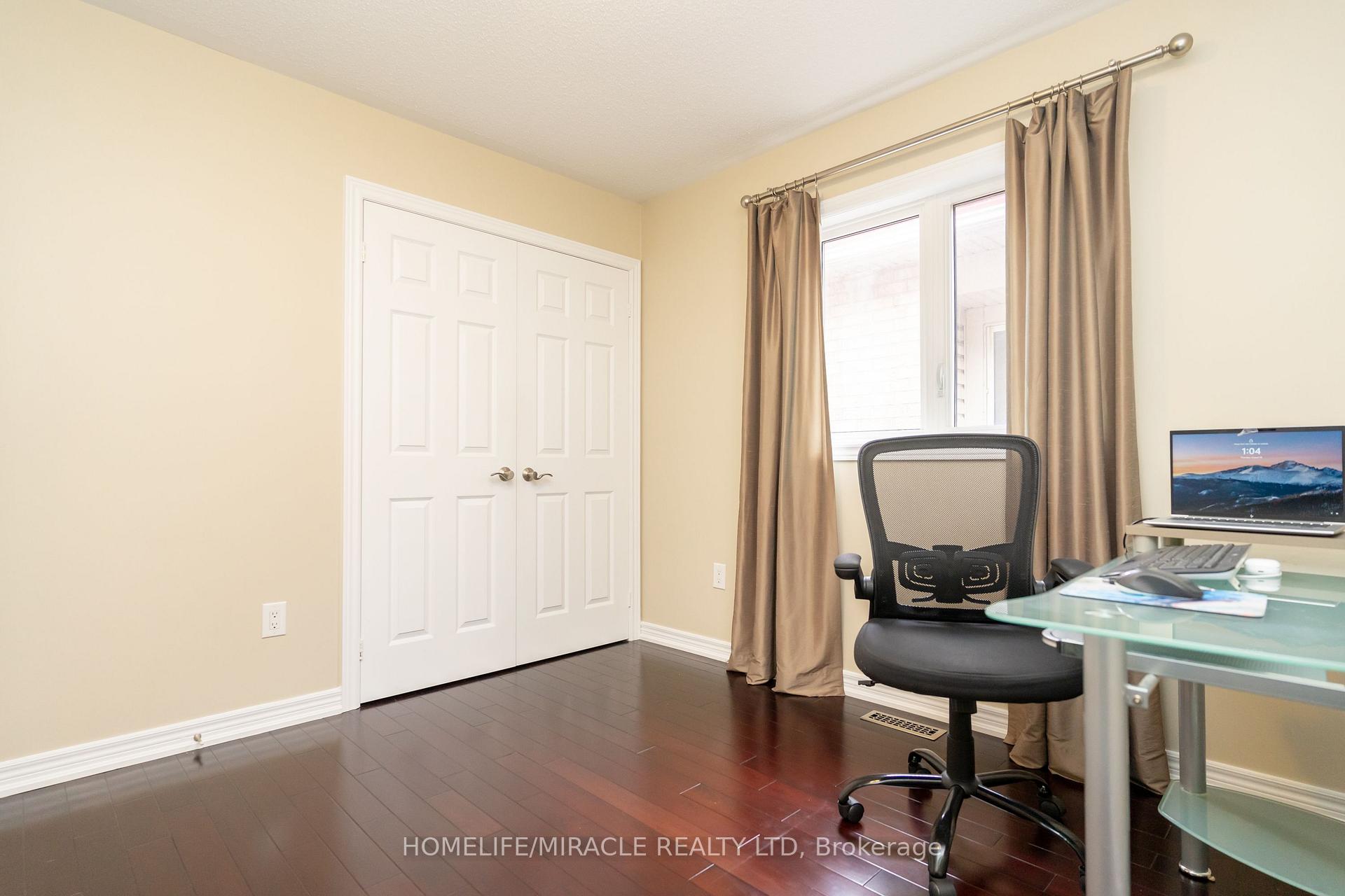 Photo 20 of 22 Malborough Road, Markham, Box Grove — HOMEH