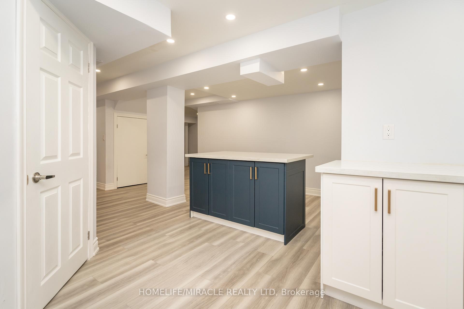 Photo 22 of 22 Malborough Road, Markham, Box Grove — HOMEH