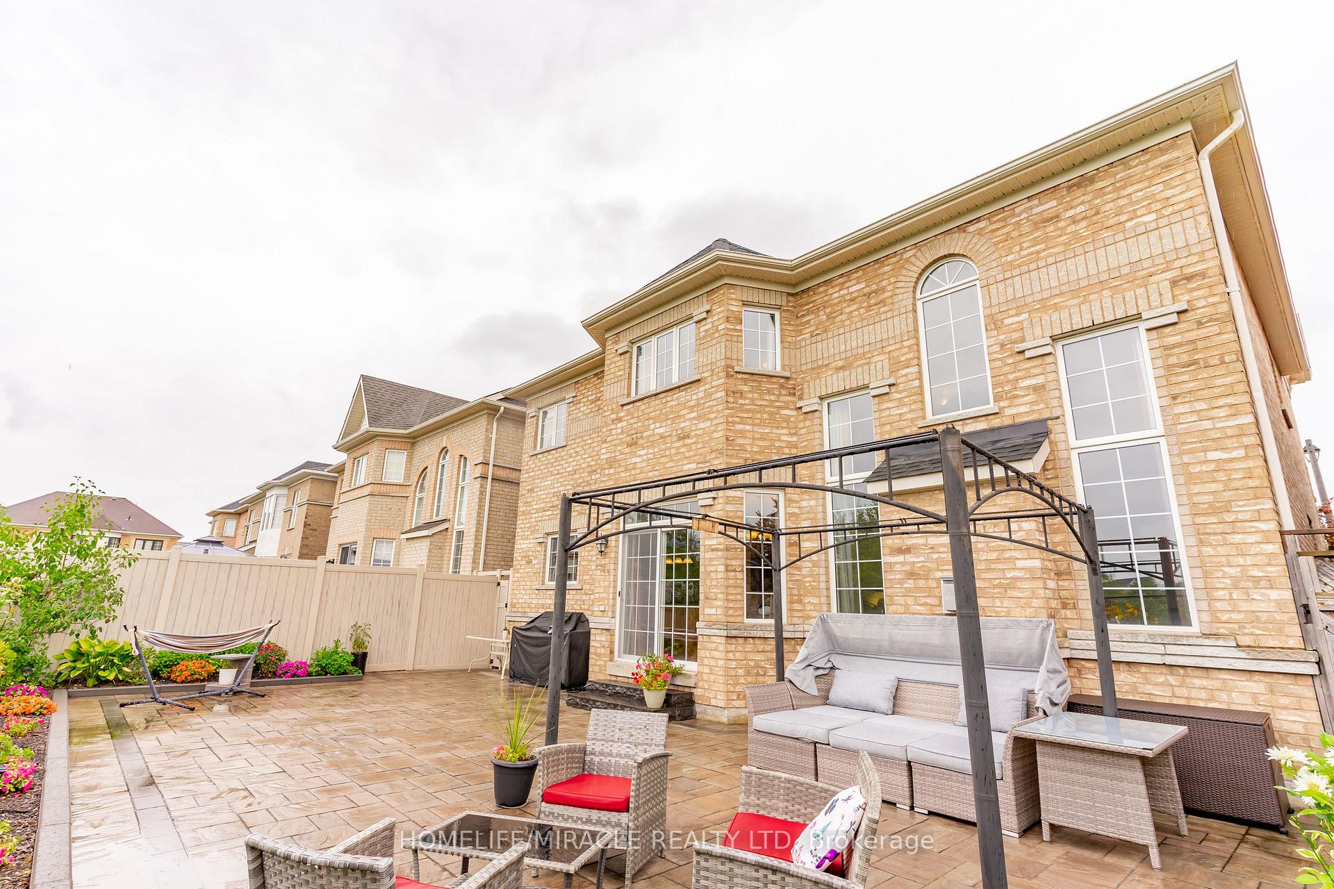 Photo 41 of 22 Malborough Road, Markham, Box Grove — HOMEH