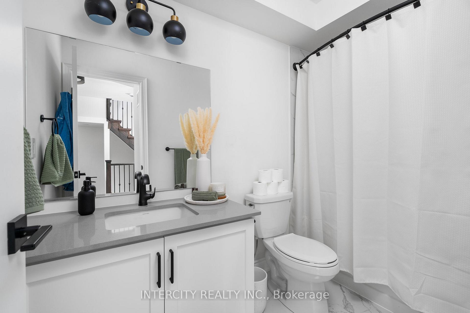 Photo 21 of 94 Glazebrook Drive, Vaughan, East Woodbridge — HOMEH