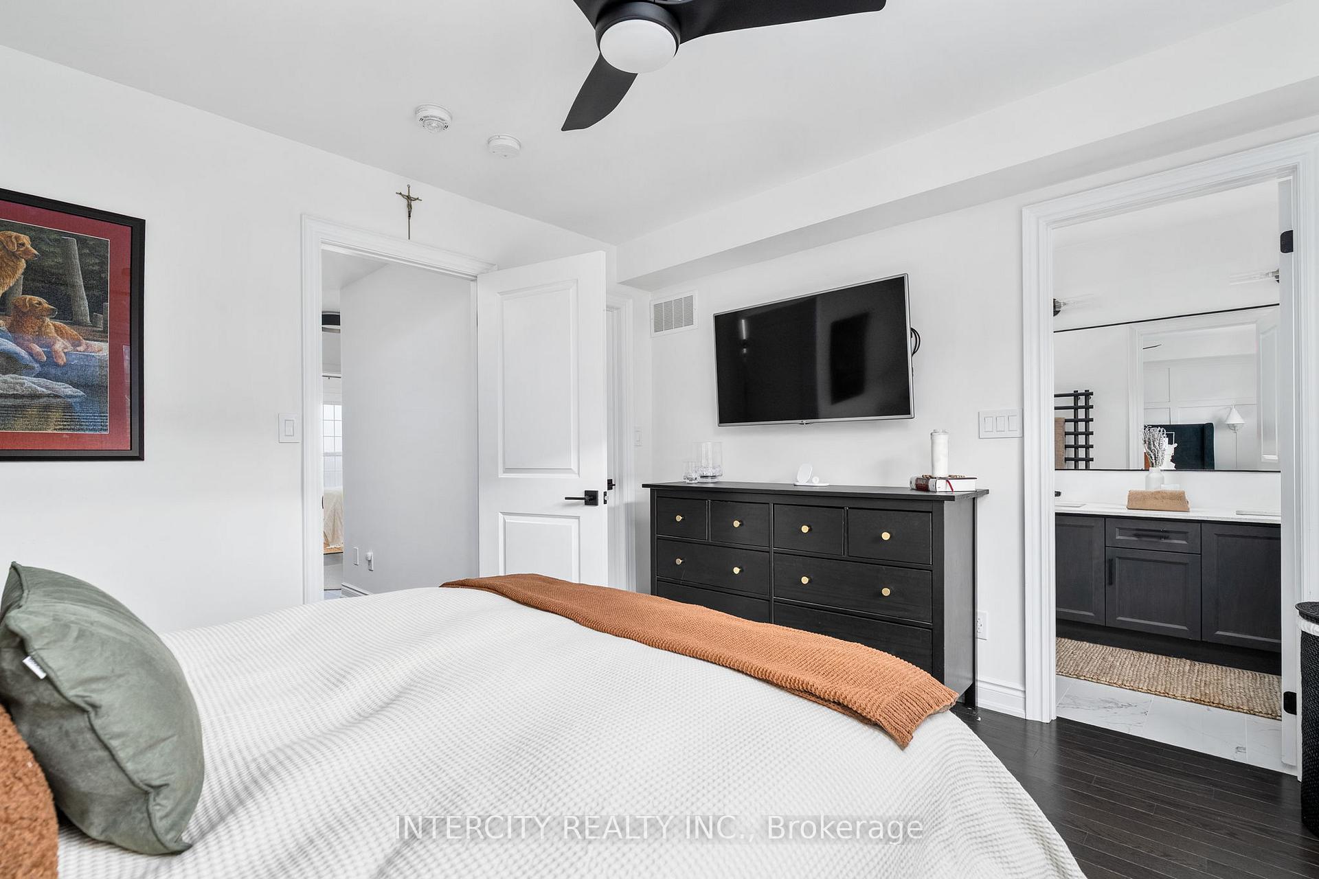 Photo 28 of 94 Glazebrook Drive, Vaughan, East Woodbridge — HOMEH