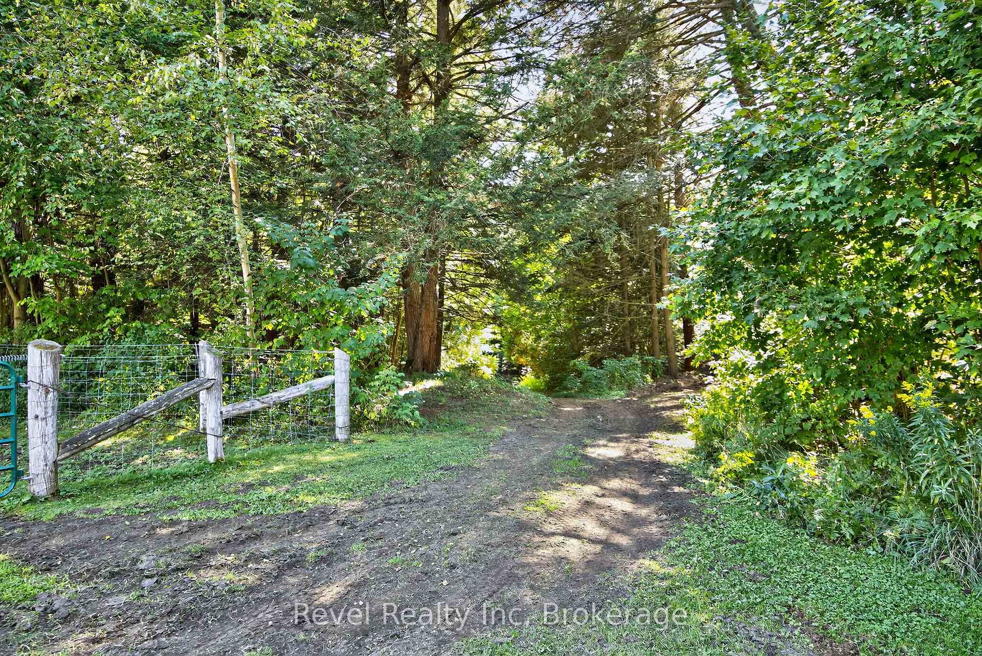 Photo 36 of 7190 93 Highway, Tiny, Rural Tiny — HOMEH