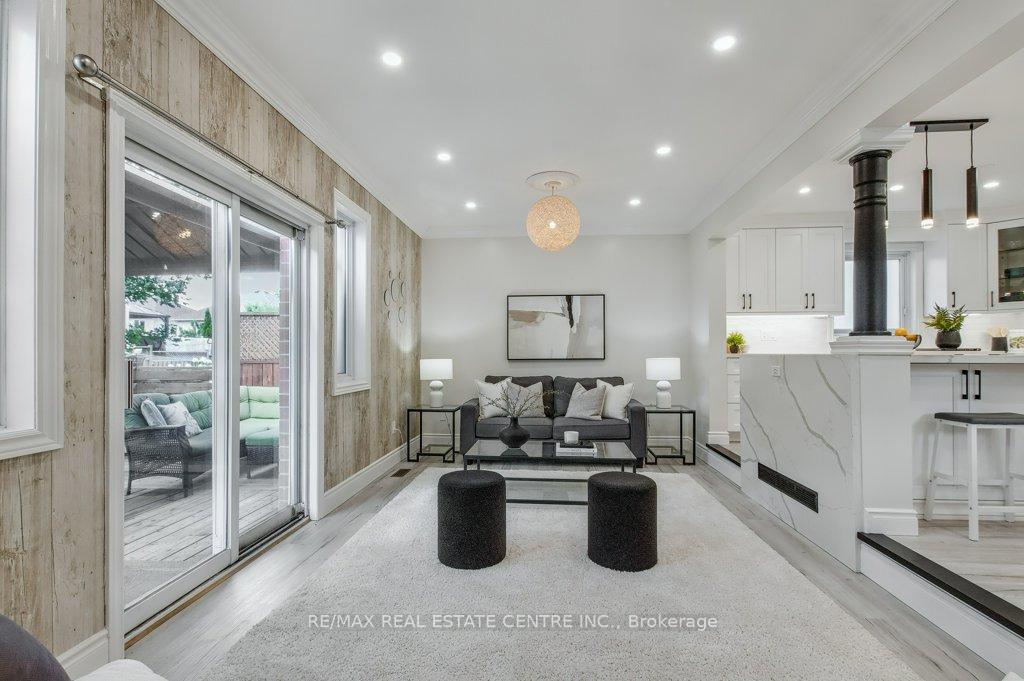 Photo 12 of 19 Apple Ridge Drive, Kitchener — HOMEH