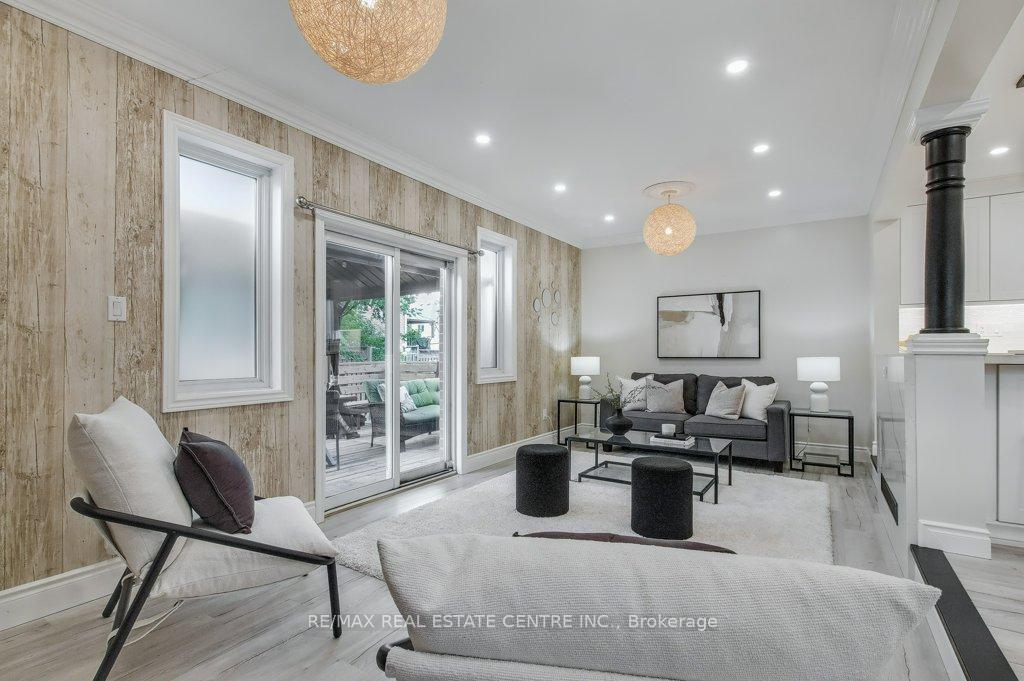 Photo 14 of 19 Apple Ridge Drive, Kitchener — HOMEH