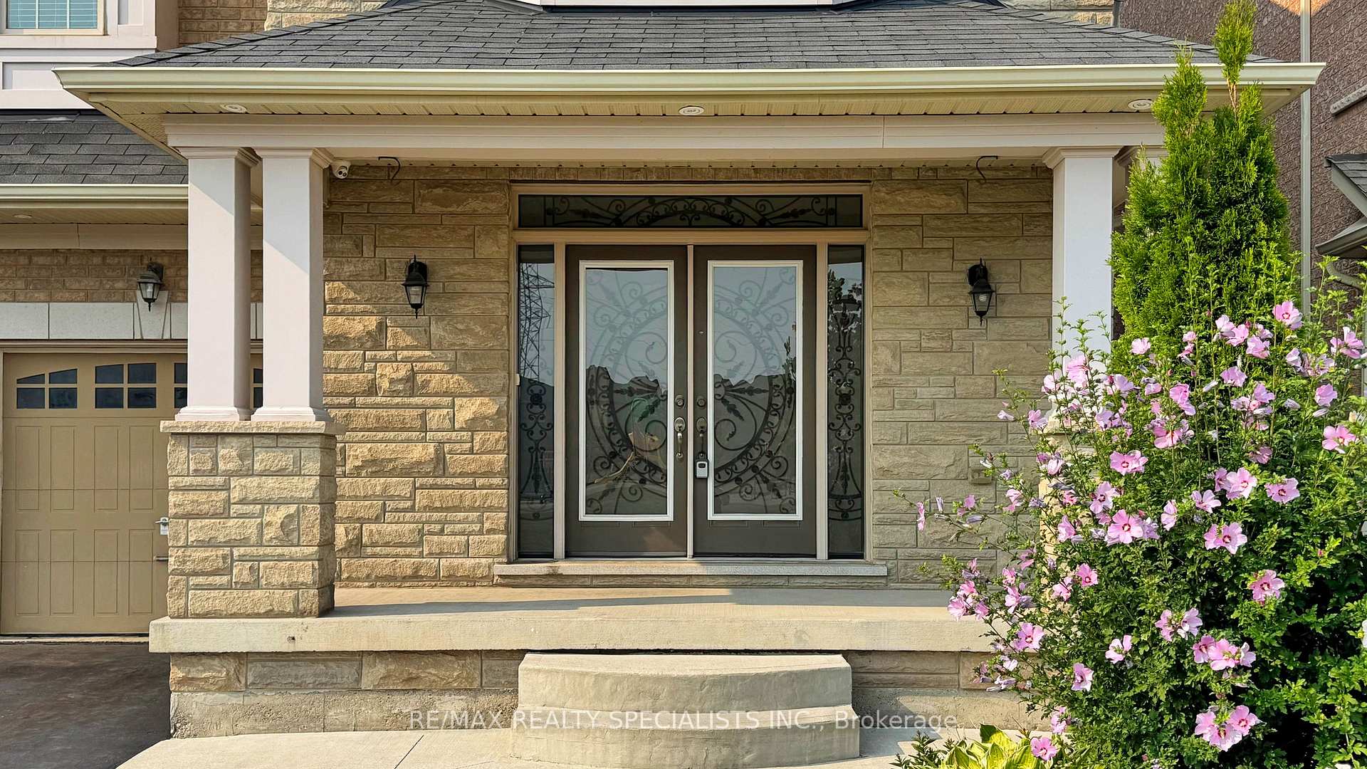 Photo 14 of 53 Heatherglen Drive, Brampton, Credit Valley — HOMEH