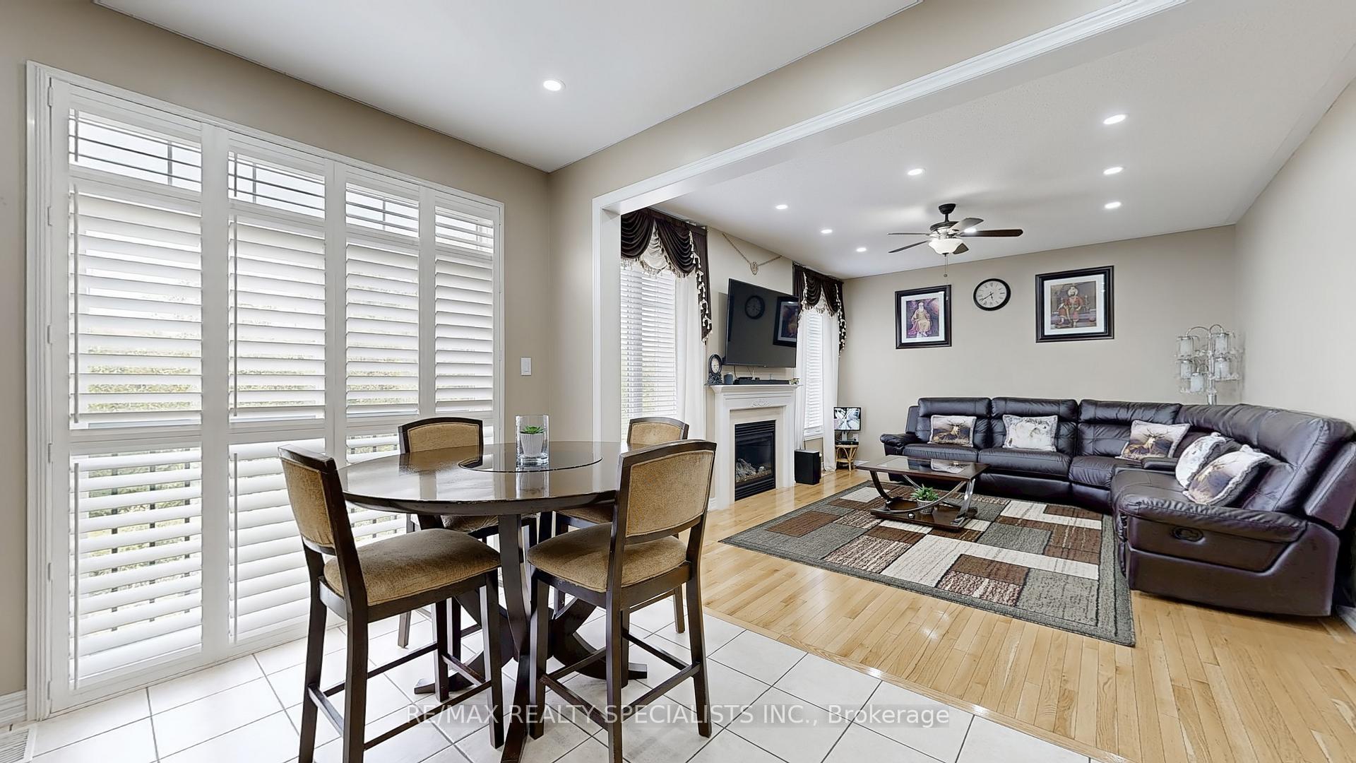 Photo 21 of 53 Heatherglen Drive, Brampton, Credit Valley — HOMEH