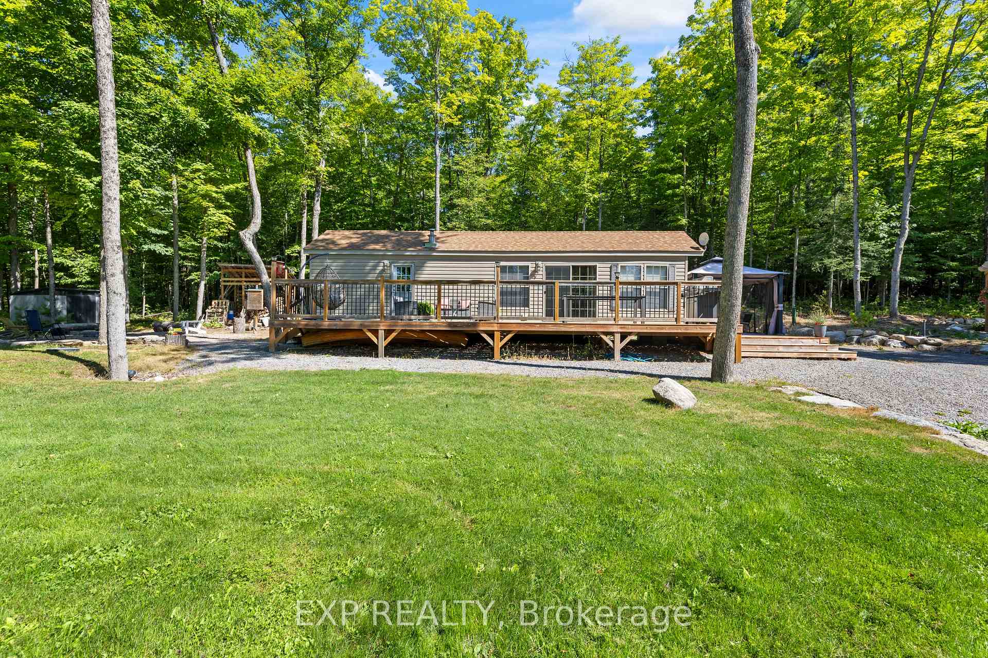 Photo 8 of 196 Maple Grove Lane, North Algona Wilberforce, North Algona/Wilberforce Twp — HOMEH