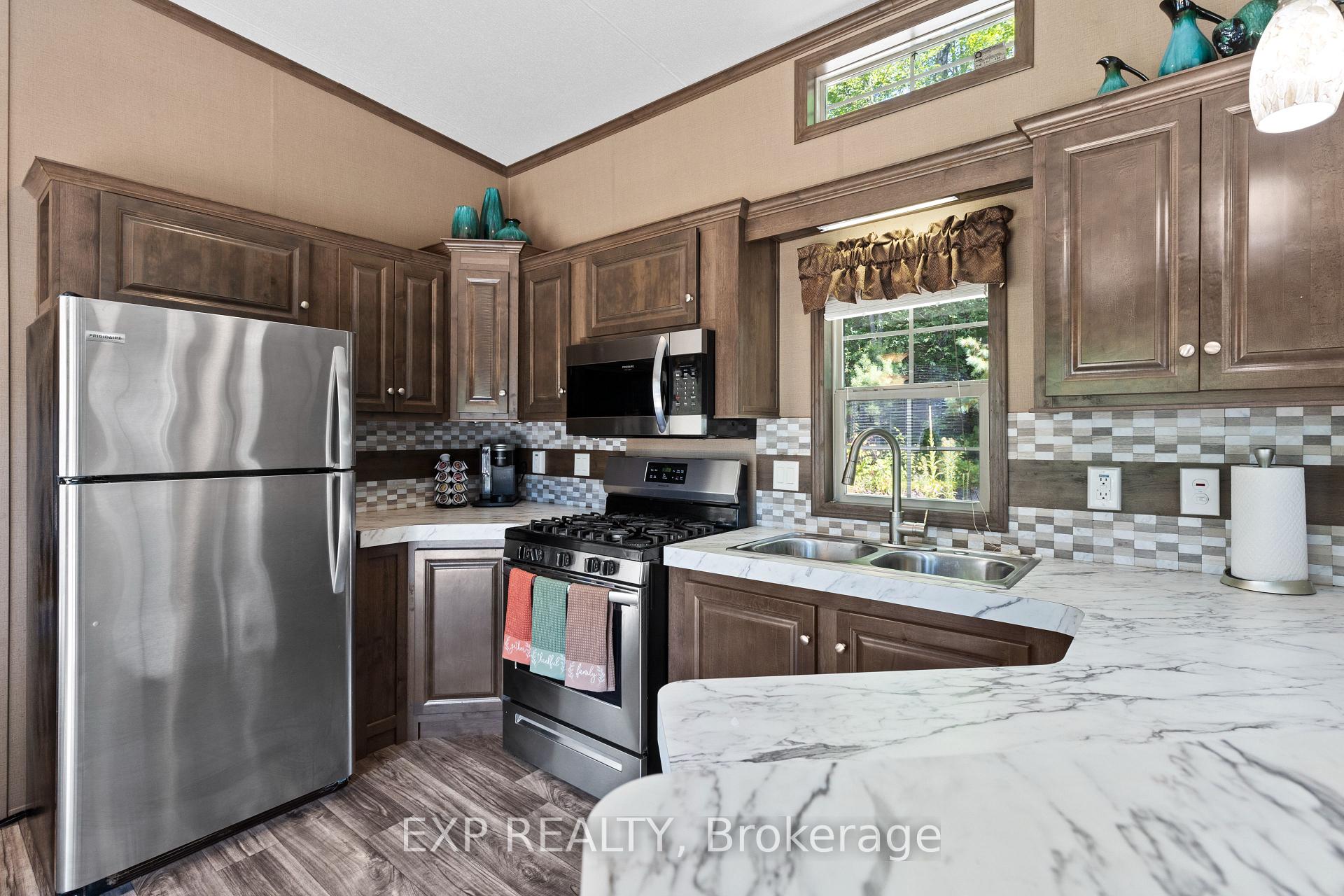 Photo 17 of 196 Maple Grove Lane, North Algona Wilberforce, North Algona/Wilberforce Twp — HOMEH