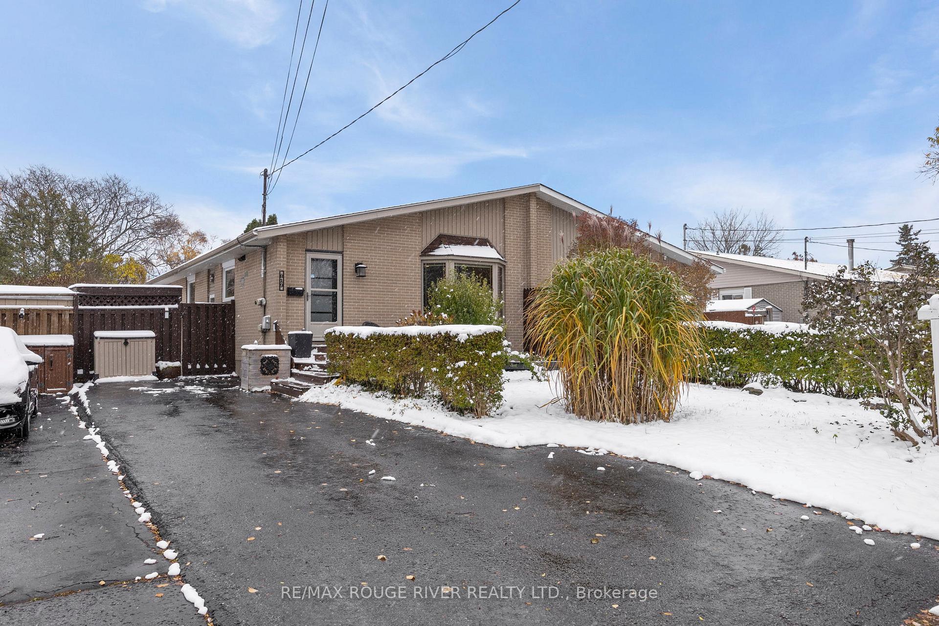 Front of 819 Sanok Drive