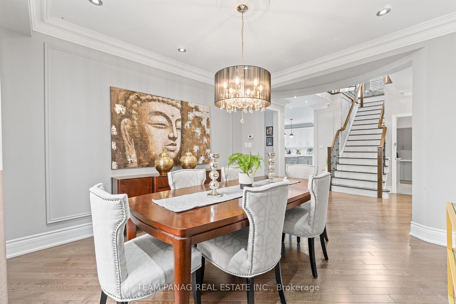 Photo 10 of 21 Lauderhill Road, Brampton, Vales of Castlemore North — HOMEH