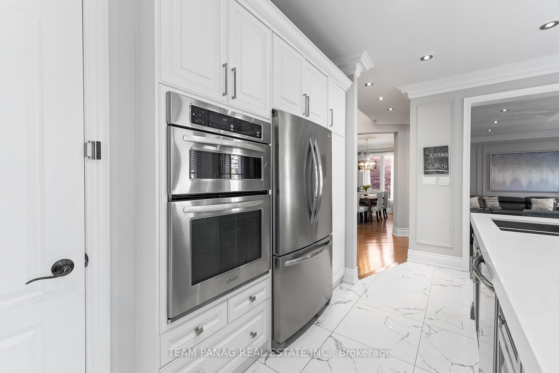 Photo 15 of 21 Lauderhill Road, Brampton, Vales of Castlemore North — HOMEH