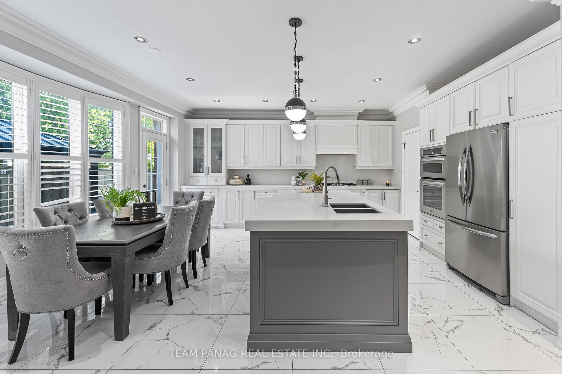 Photo 11 of 21 Lauderhill Road, Brampton, Vales of Castlemore North — HOMEH